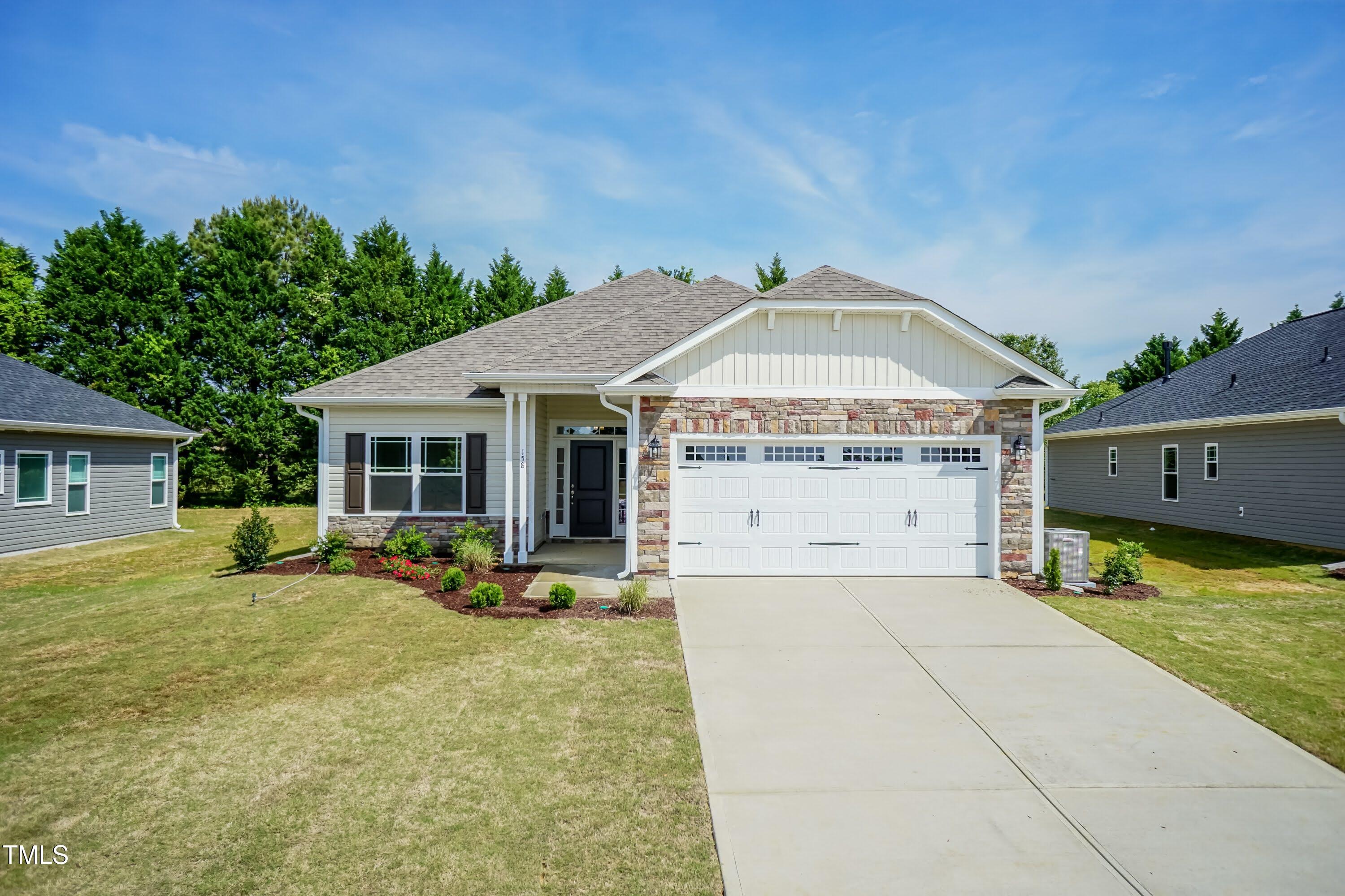51 Sunburst Court Property Photo 1