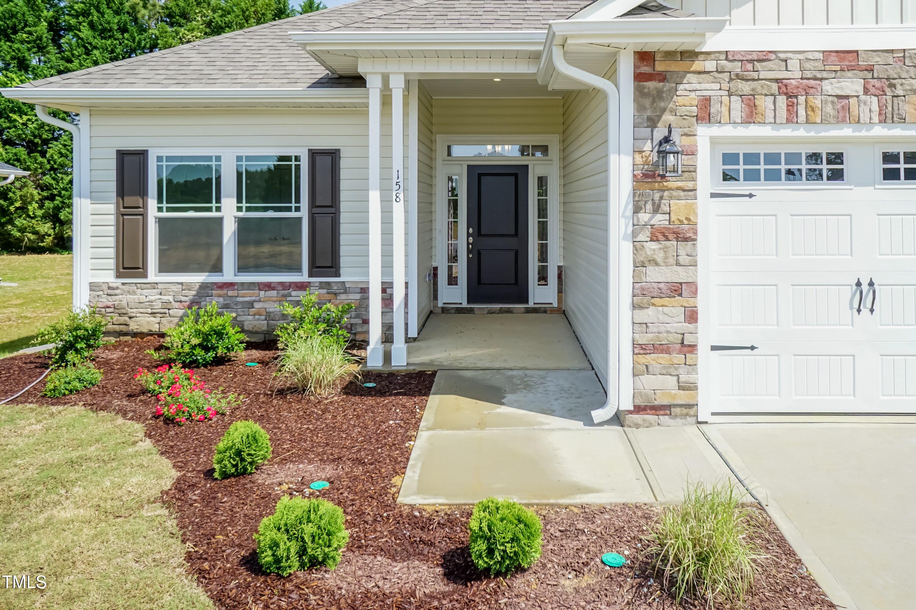 51 Sunburst Court Property Photo 3