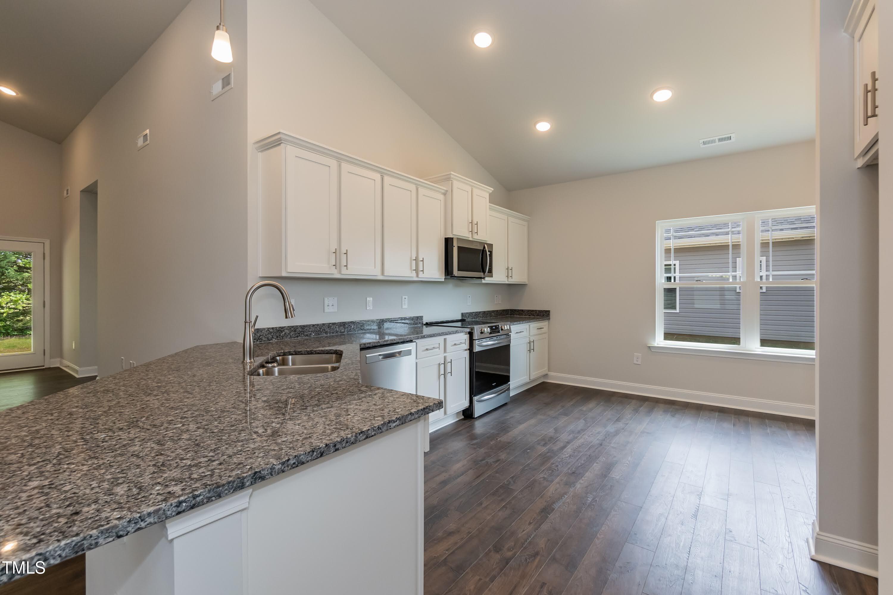 51 Sunburst Court Property Photo 7