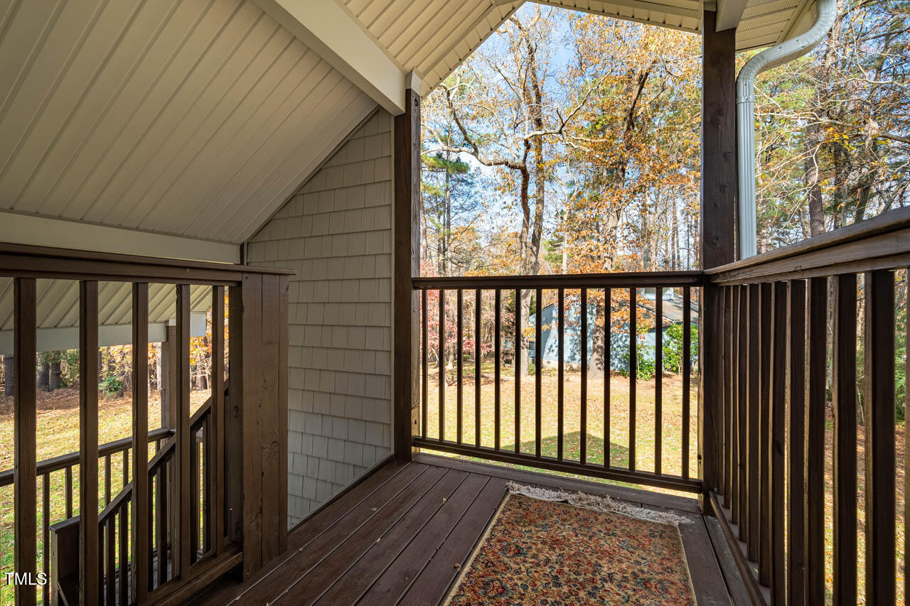 135 Weatherbend Property Photo 47