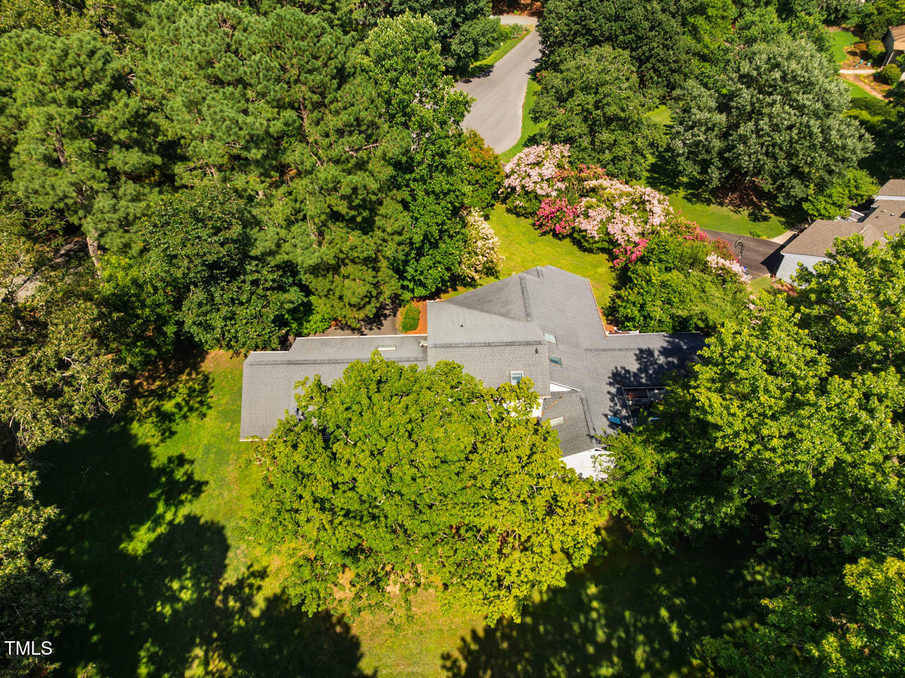 135 Weatherbend Property Photo 52