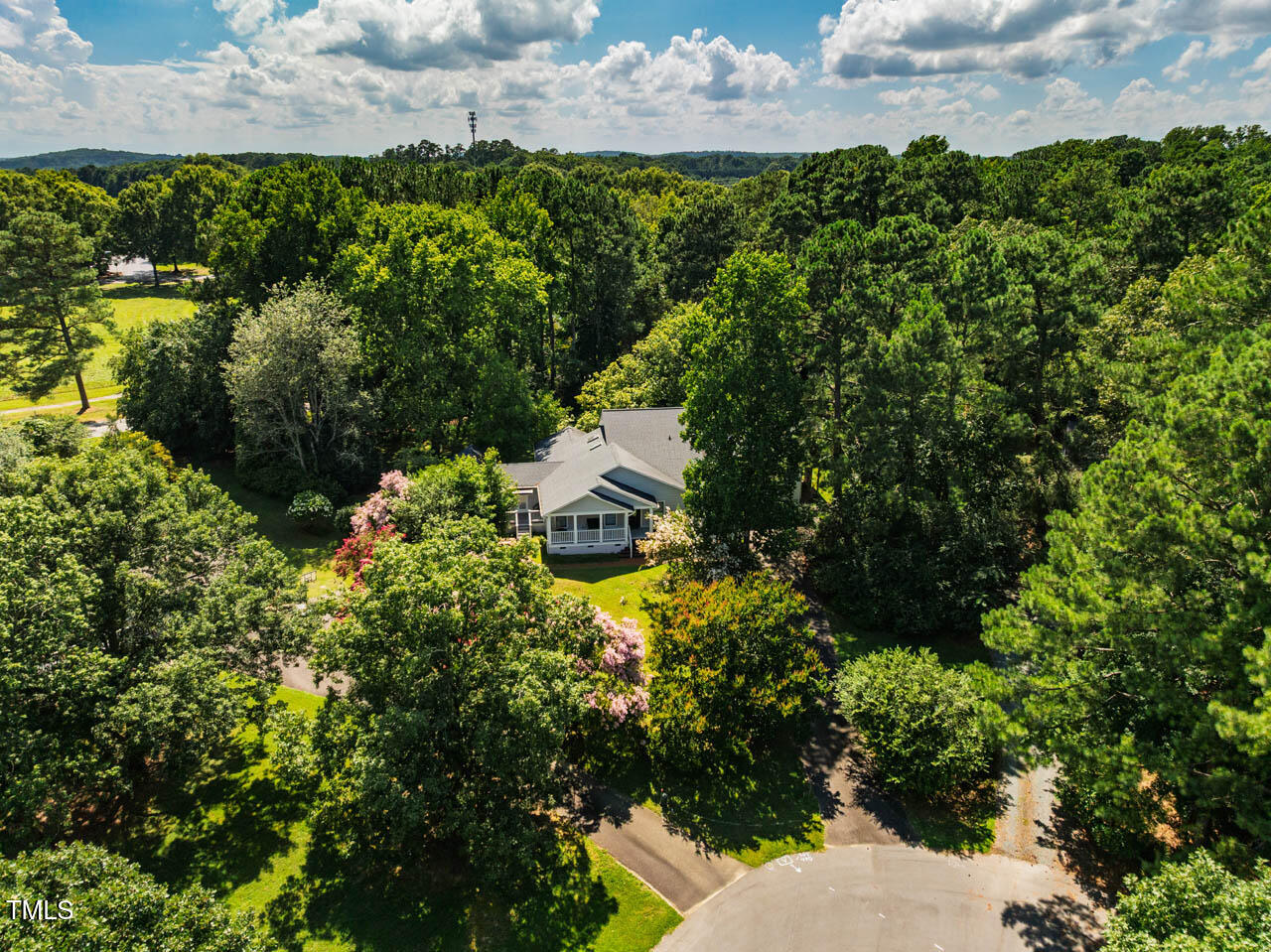 135 Weatherbend Property Photo 53
