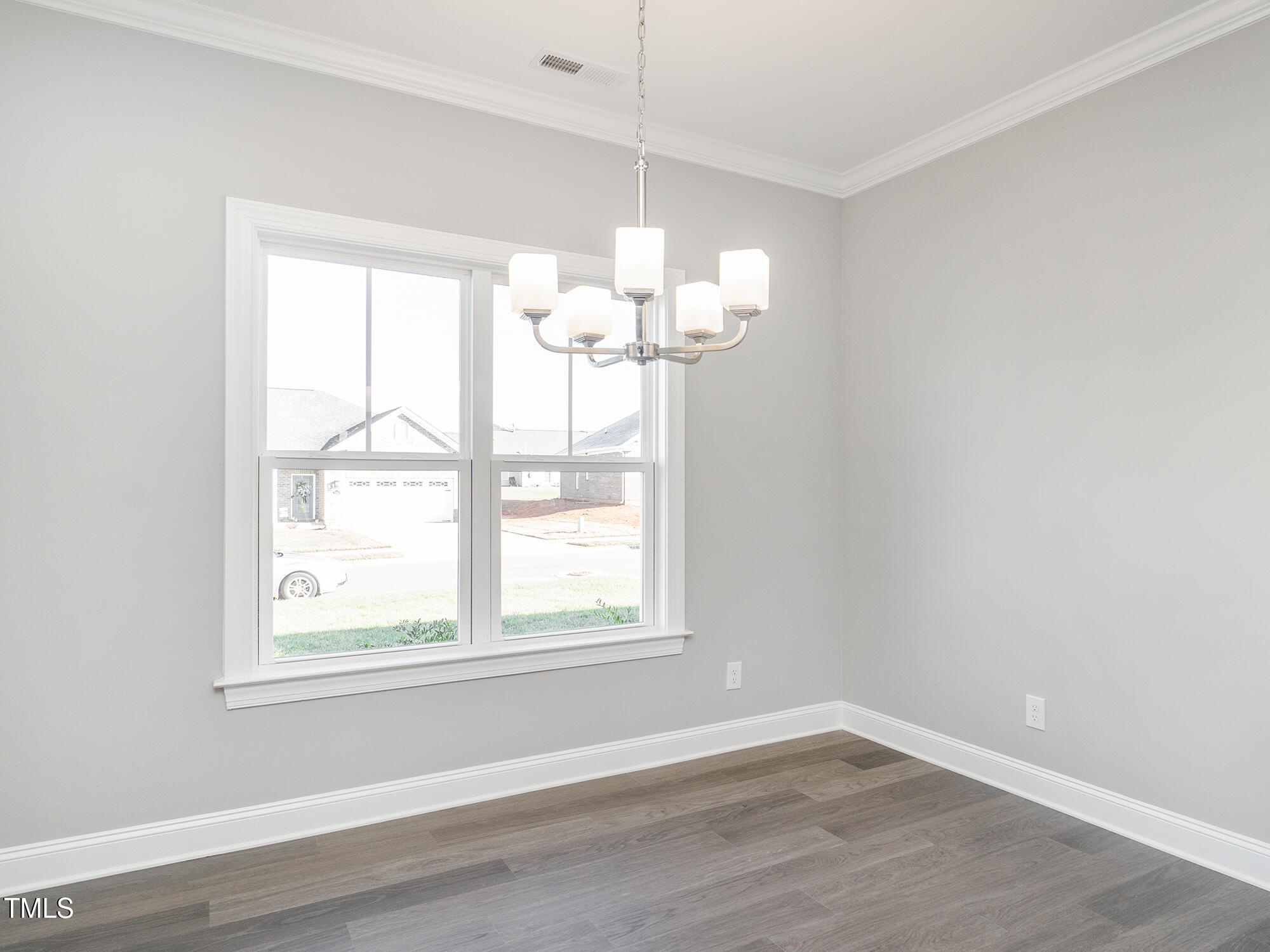 2363 Whelen Drive Property Photo 20