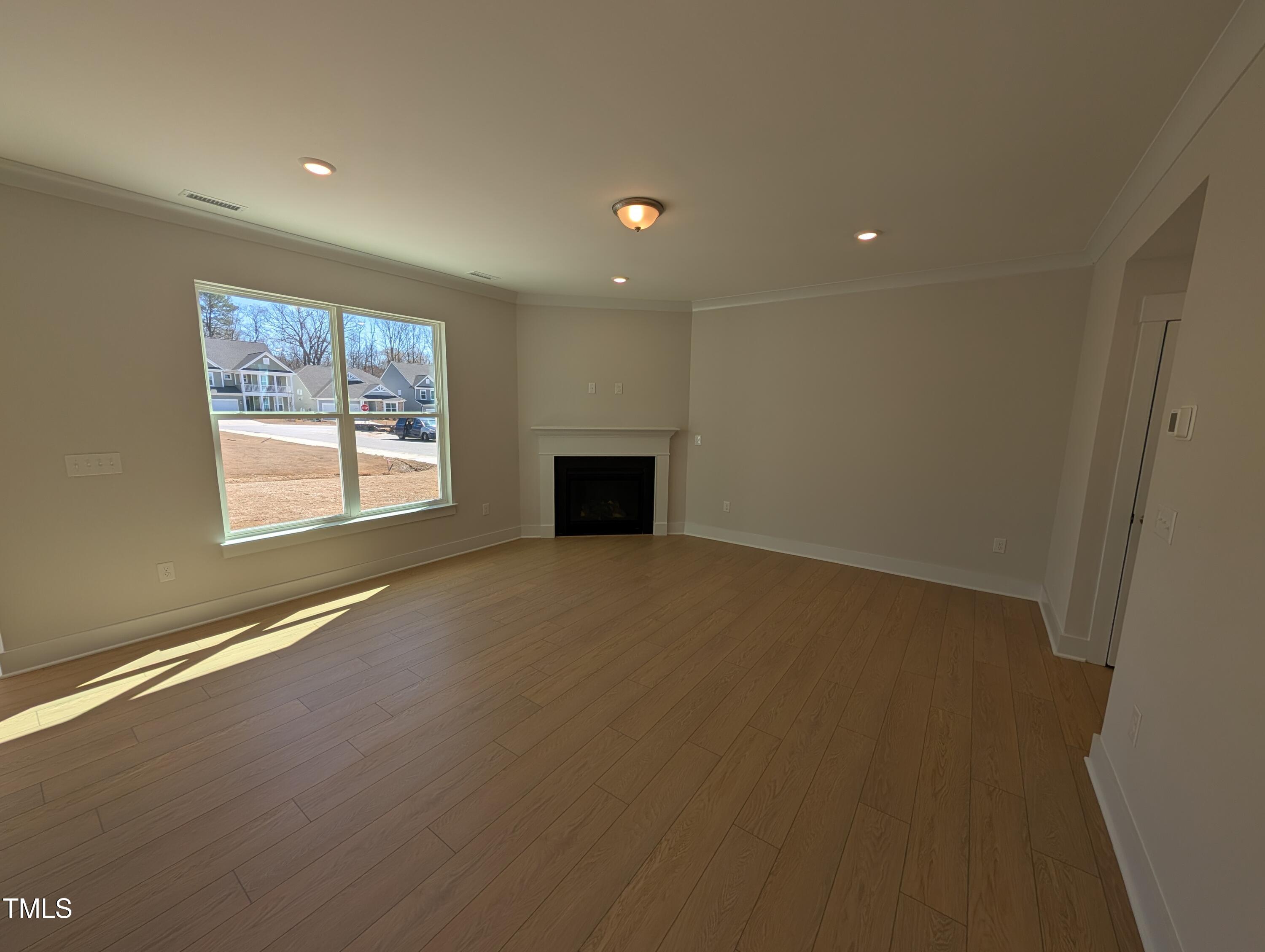 8 Steppe Way Property Photo 5
