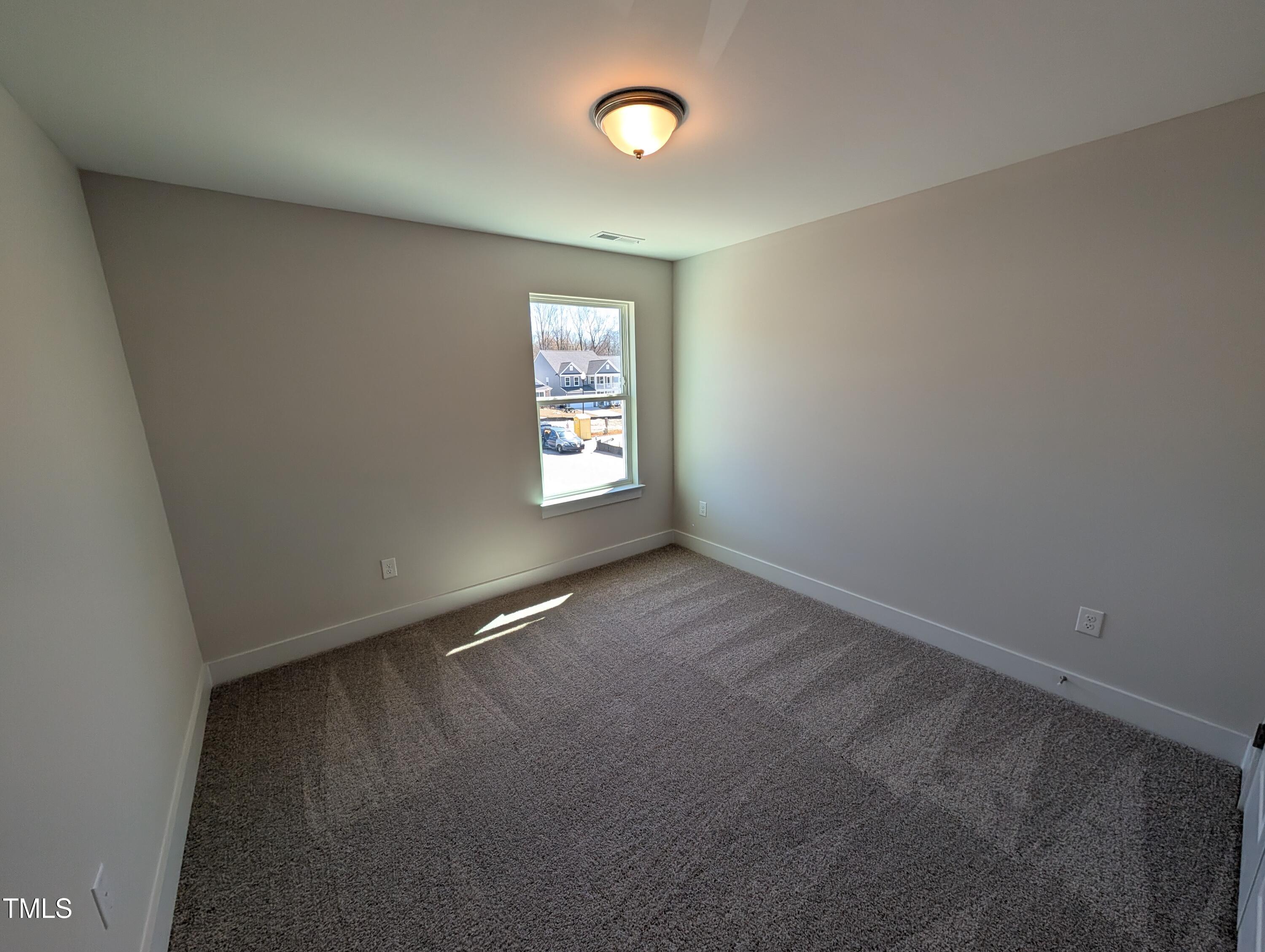 8 Steppe Way Property Photo 13