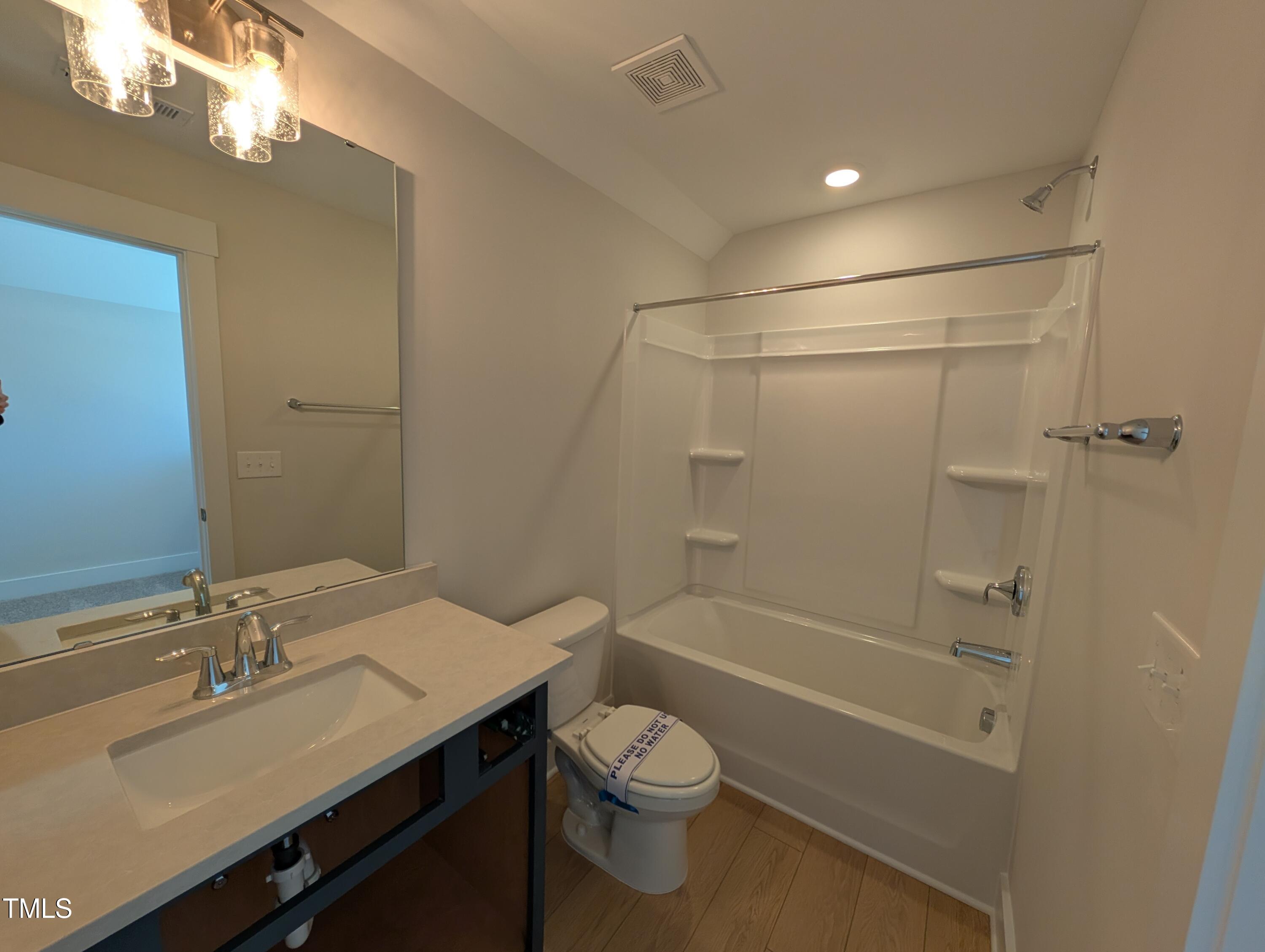 8 Steppe Way Property Photo 25