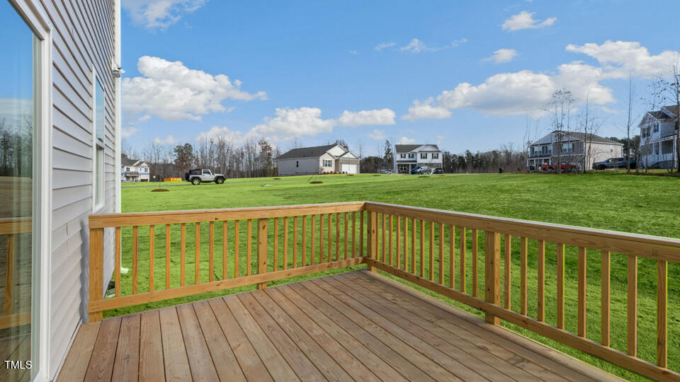 70 Scenic Rock Drive Property Photo 3