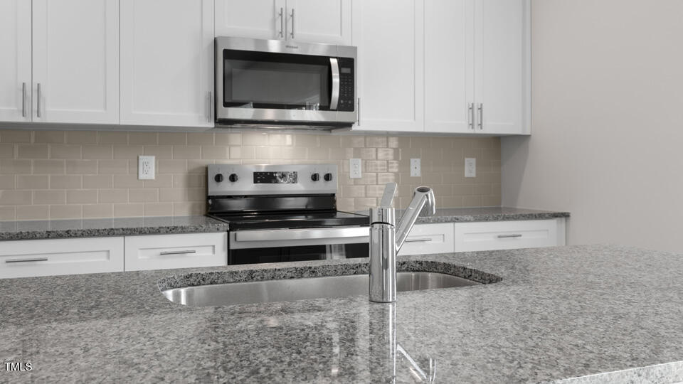 70 Scenic Rock Drive Property Photo 10