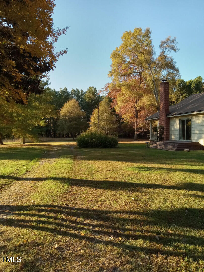 7522 Highway 15 Property Photo 4