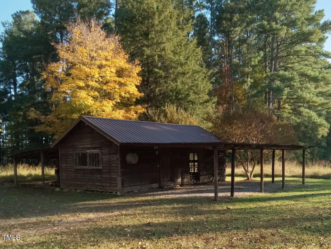 7522 Highway 15 Property Photo 9