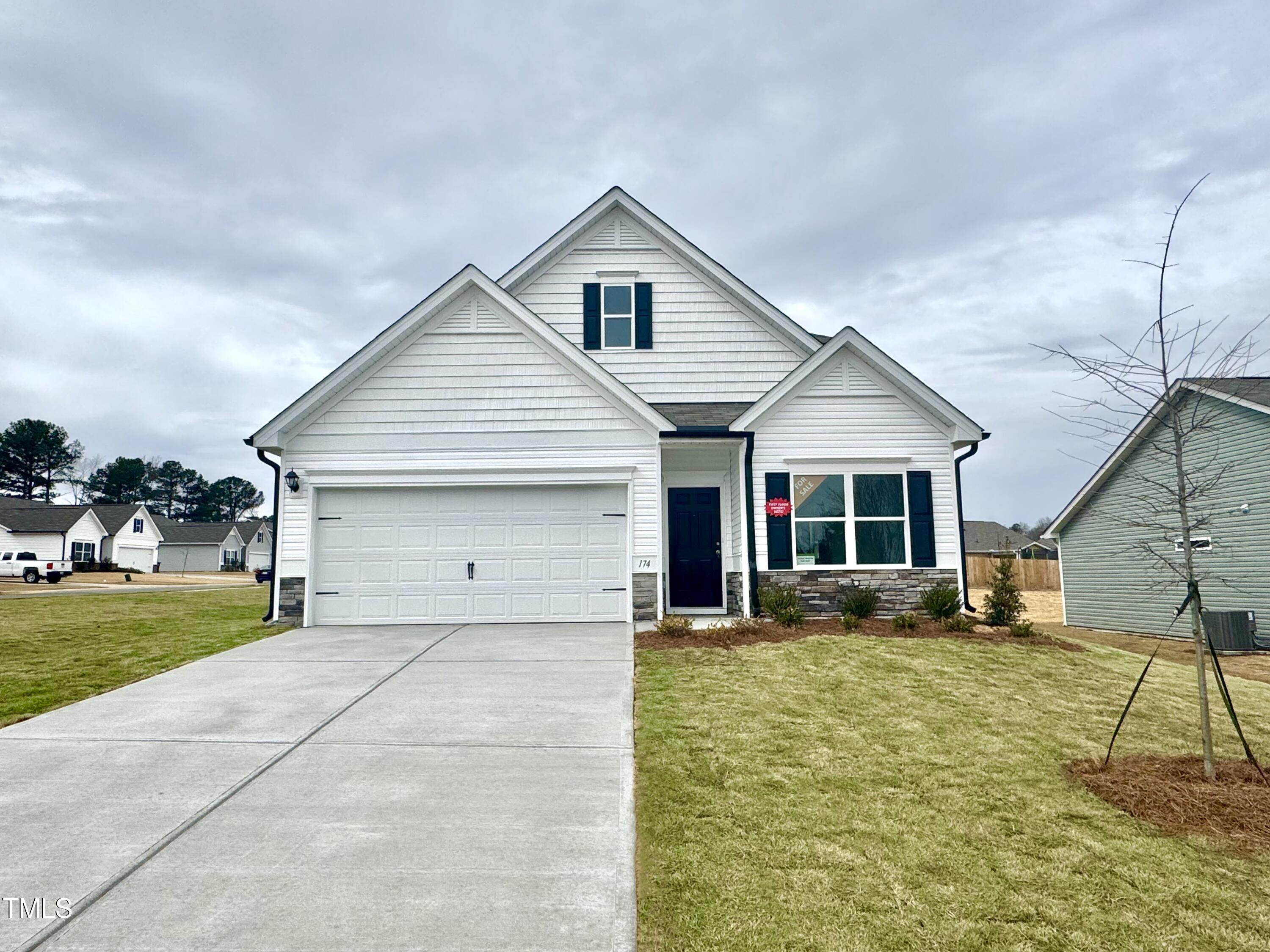 174 Vega Loop Property Photo