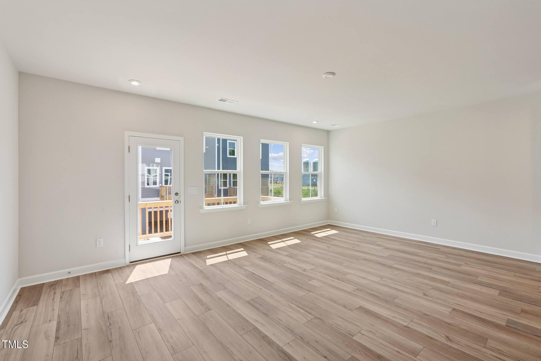 1204 Holding Village Way Property Photo 3