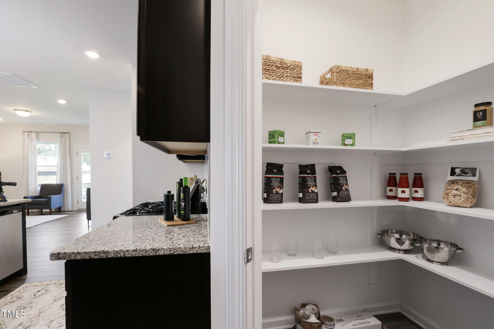 508 Hester Road Property Photo 8