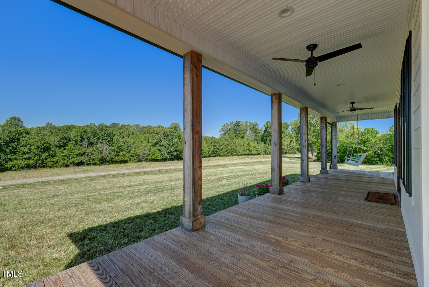 590 Gilliam Road Property Photo 8