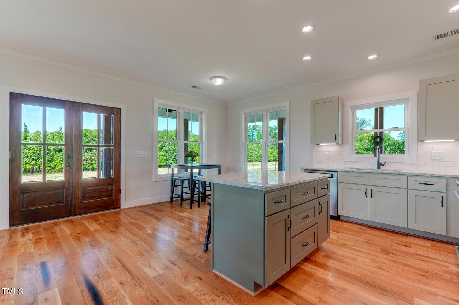 590 Gilliam Road Property Photo 15