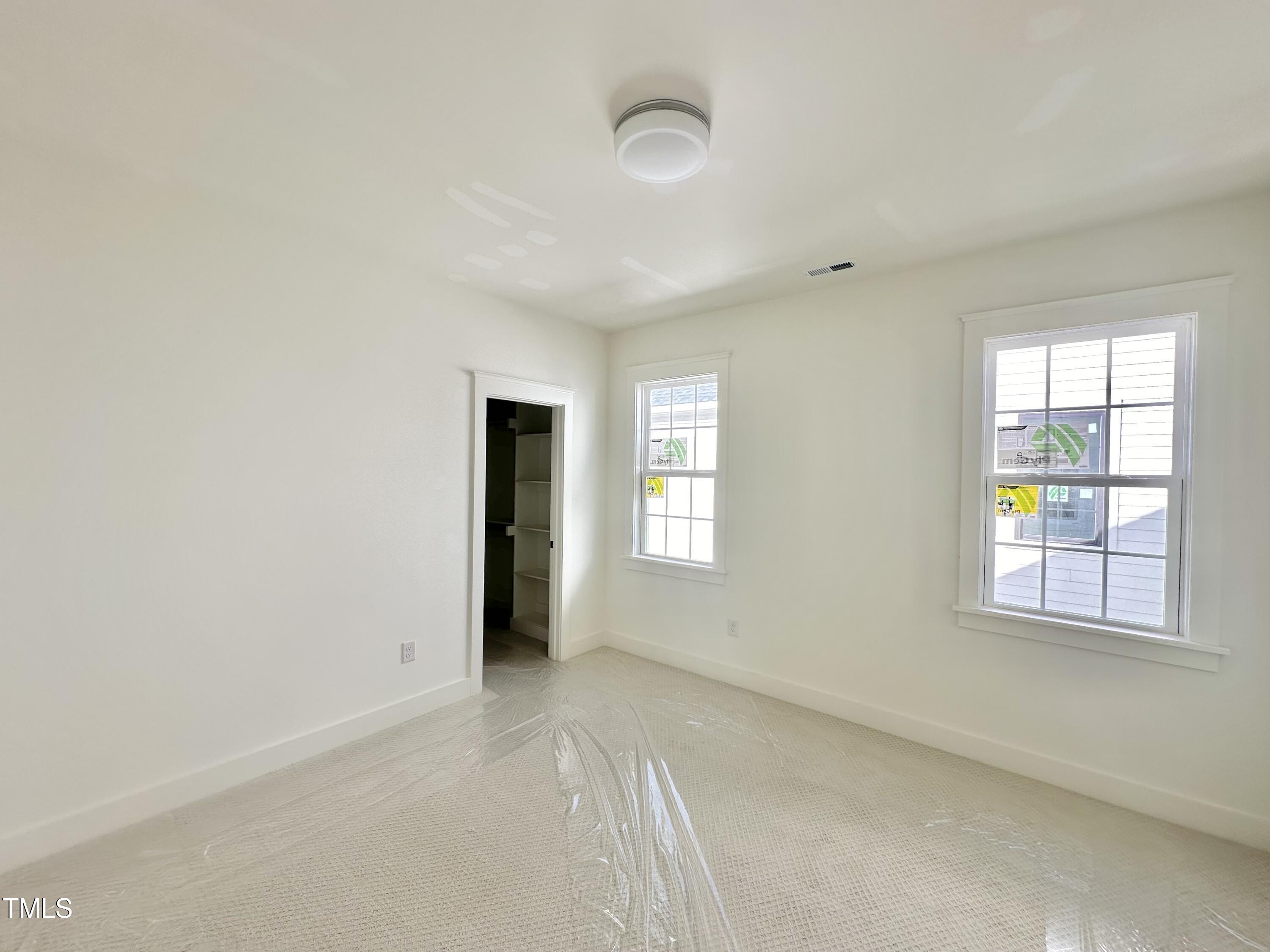 1721 Burnette Garden Path Property Photo 15