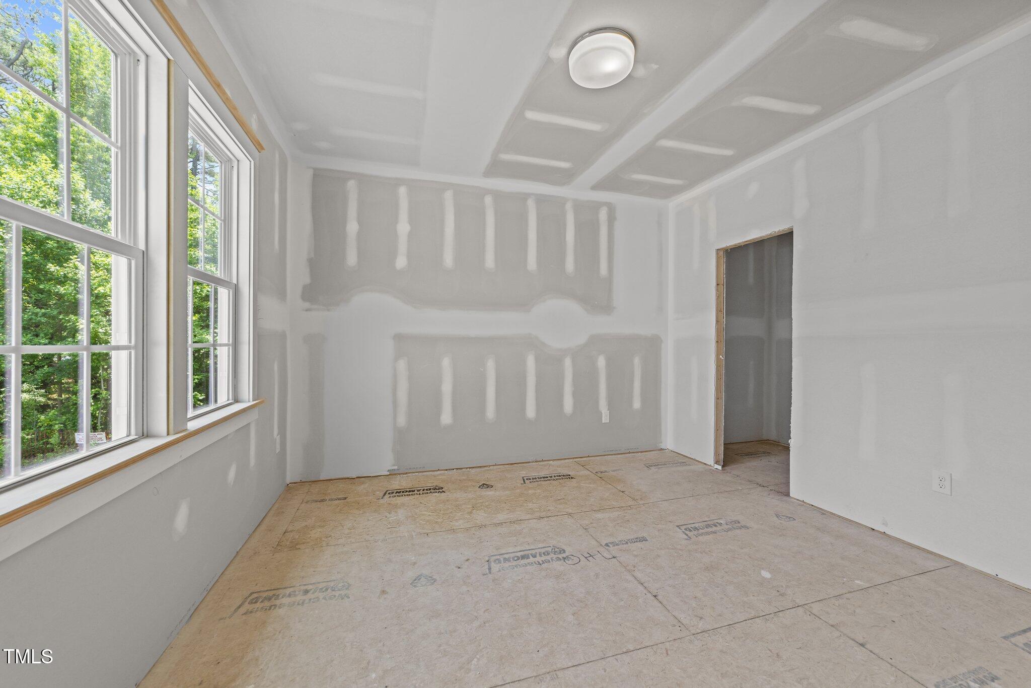 1721 Burnette Garden Path Property Photo 38
