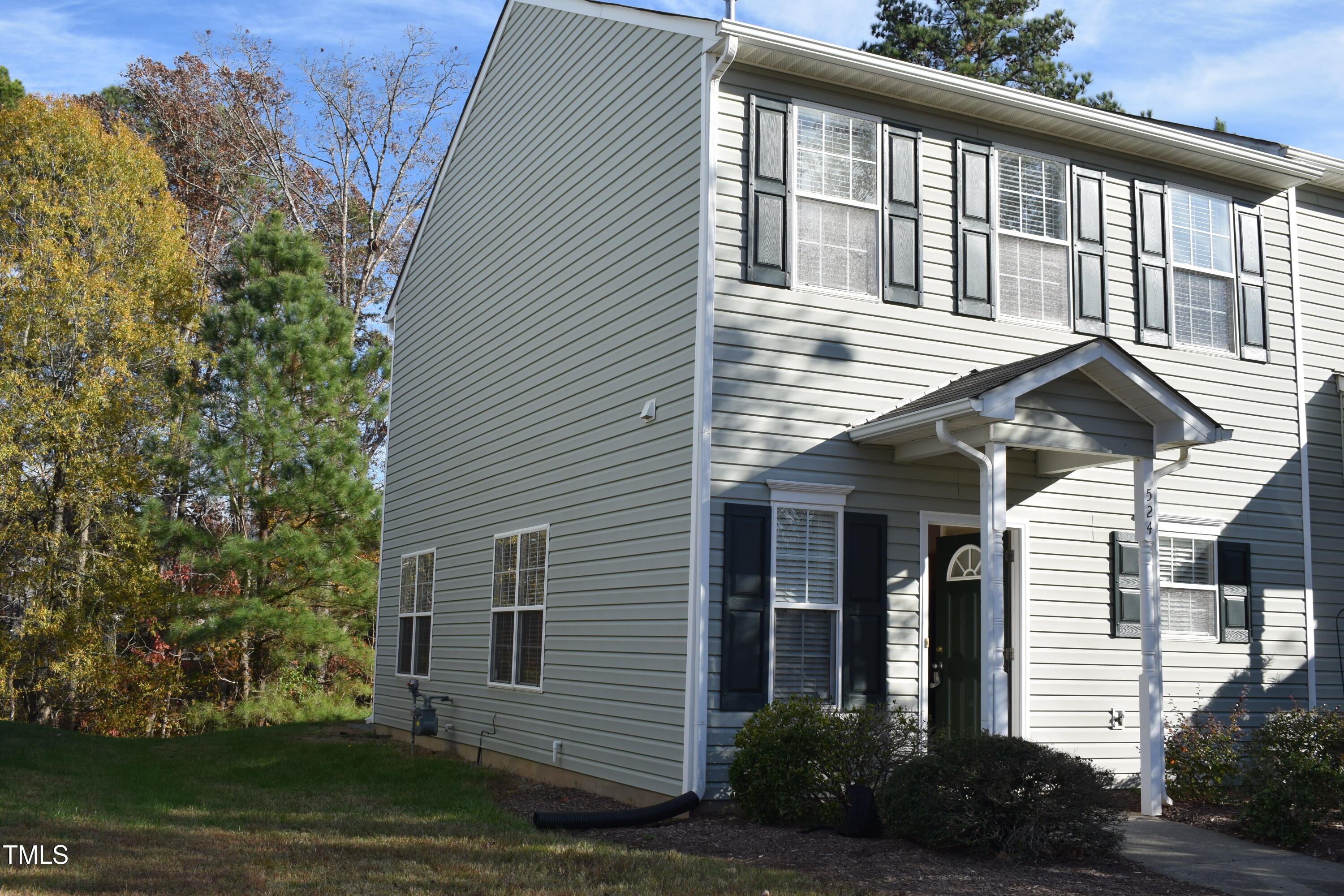 524 Summer Breeze Drive Property Photo 1