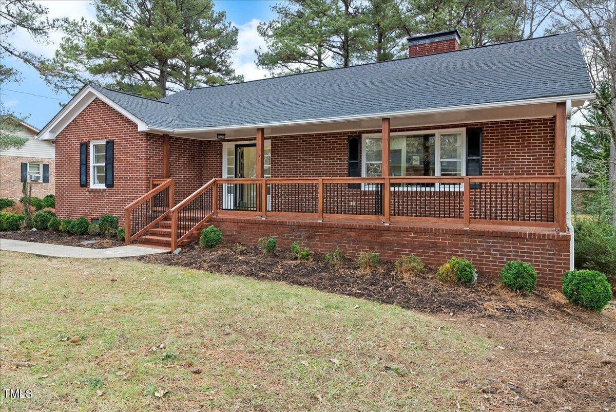 303 Forest Road Property Photo 2