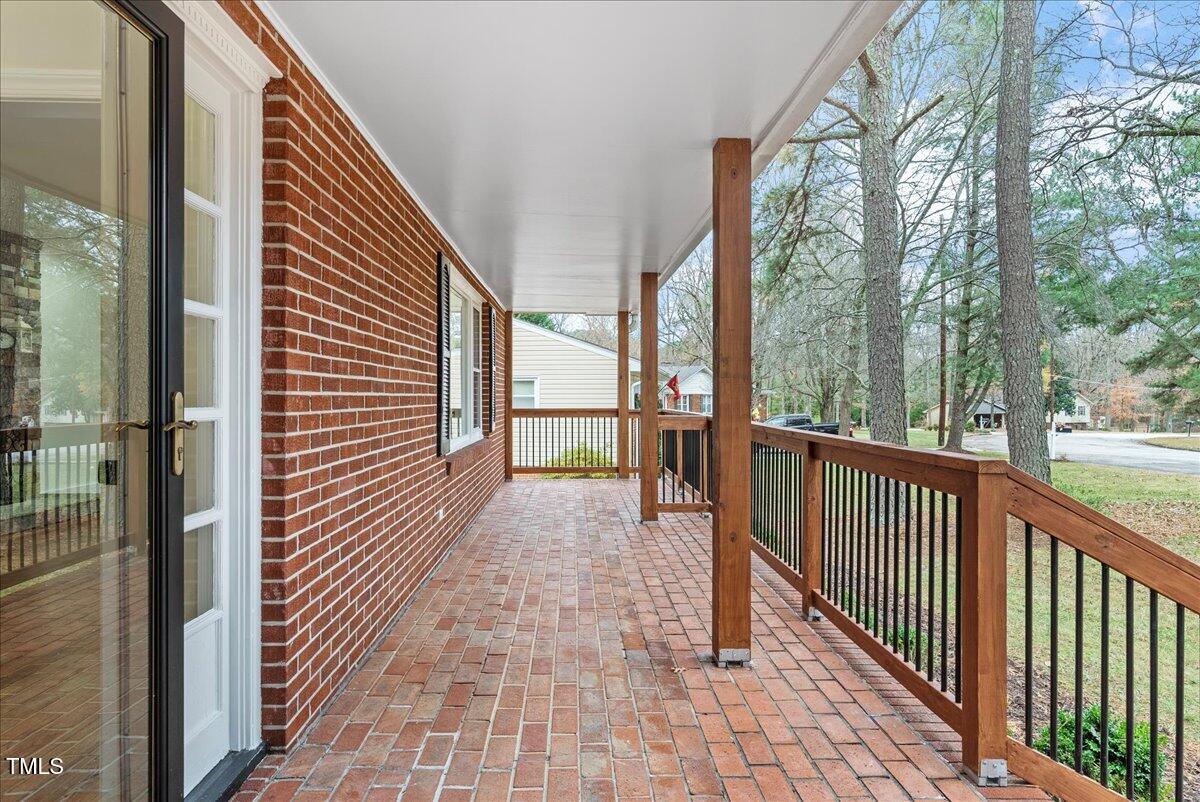 303 Forest Road Property Photo 29