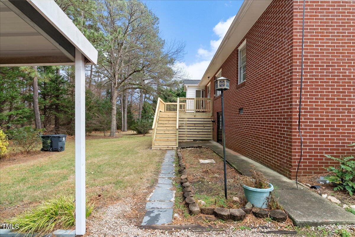 303 Forest Road Property Photo 32