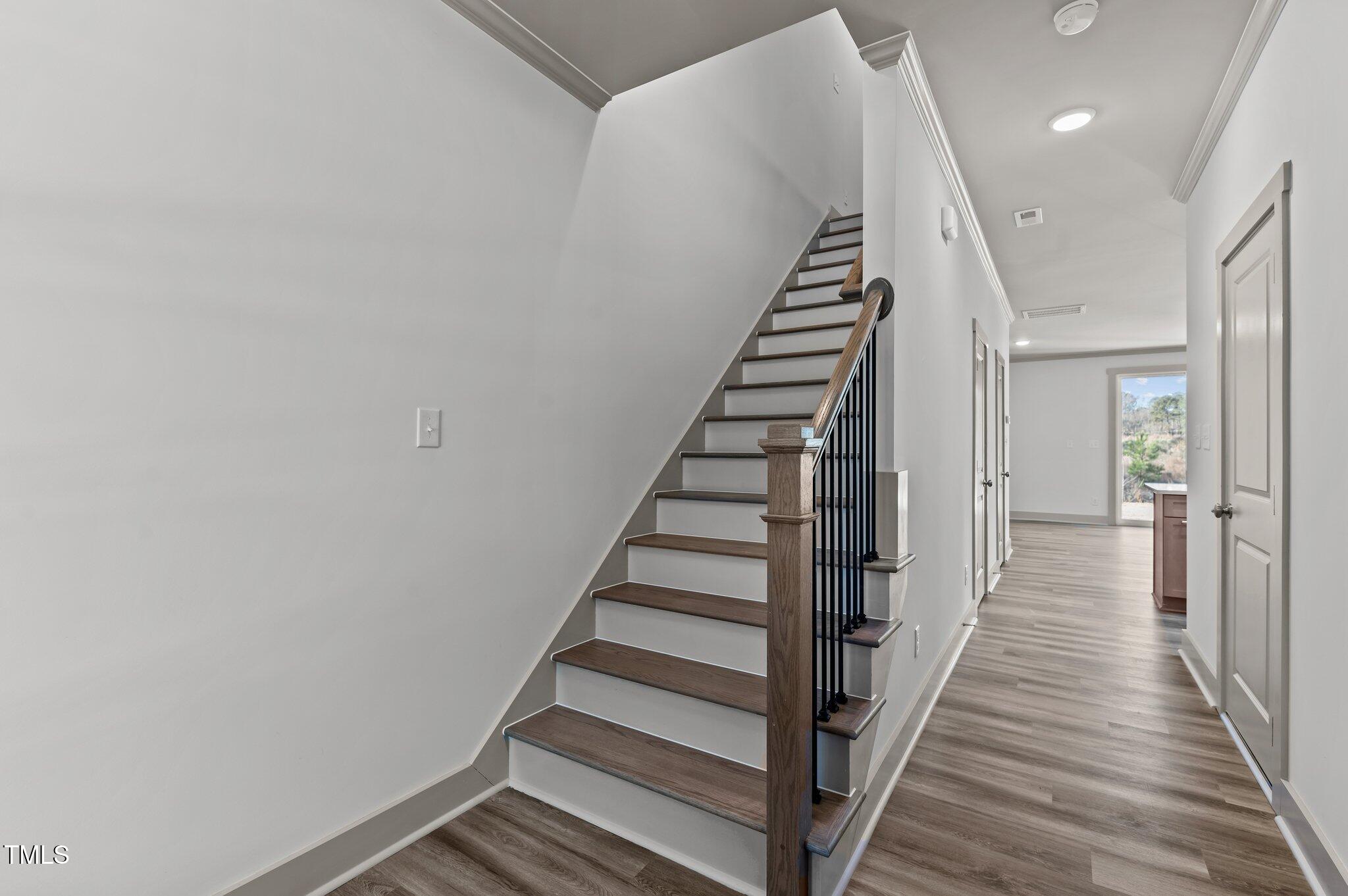 509 Excelsior Court Property Photo 14
