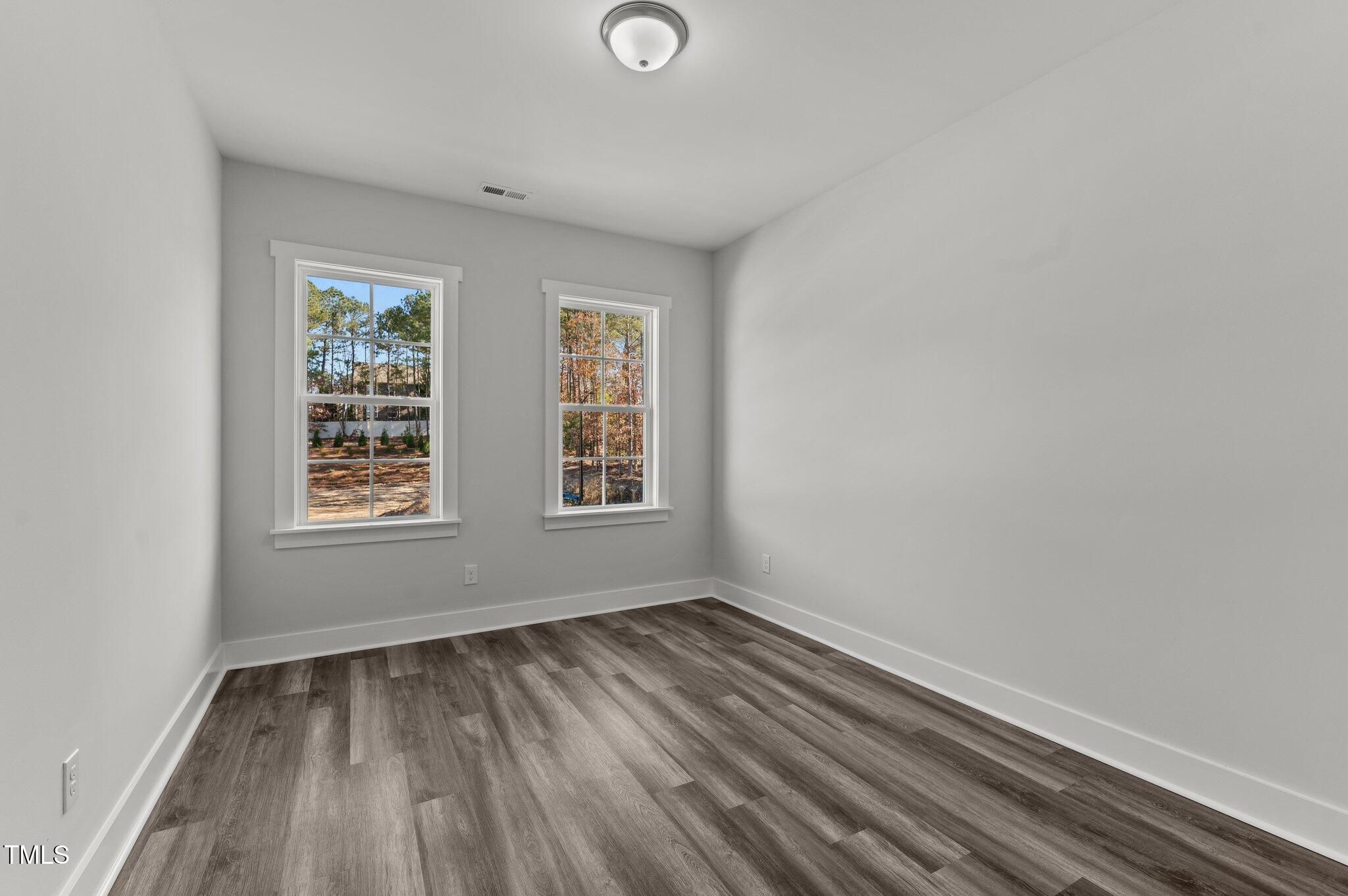 507 Excelsior Court Property Photo 18