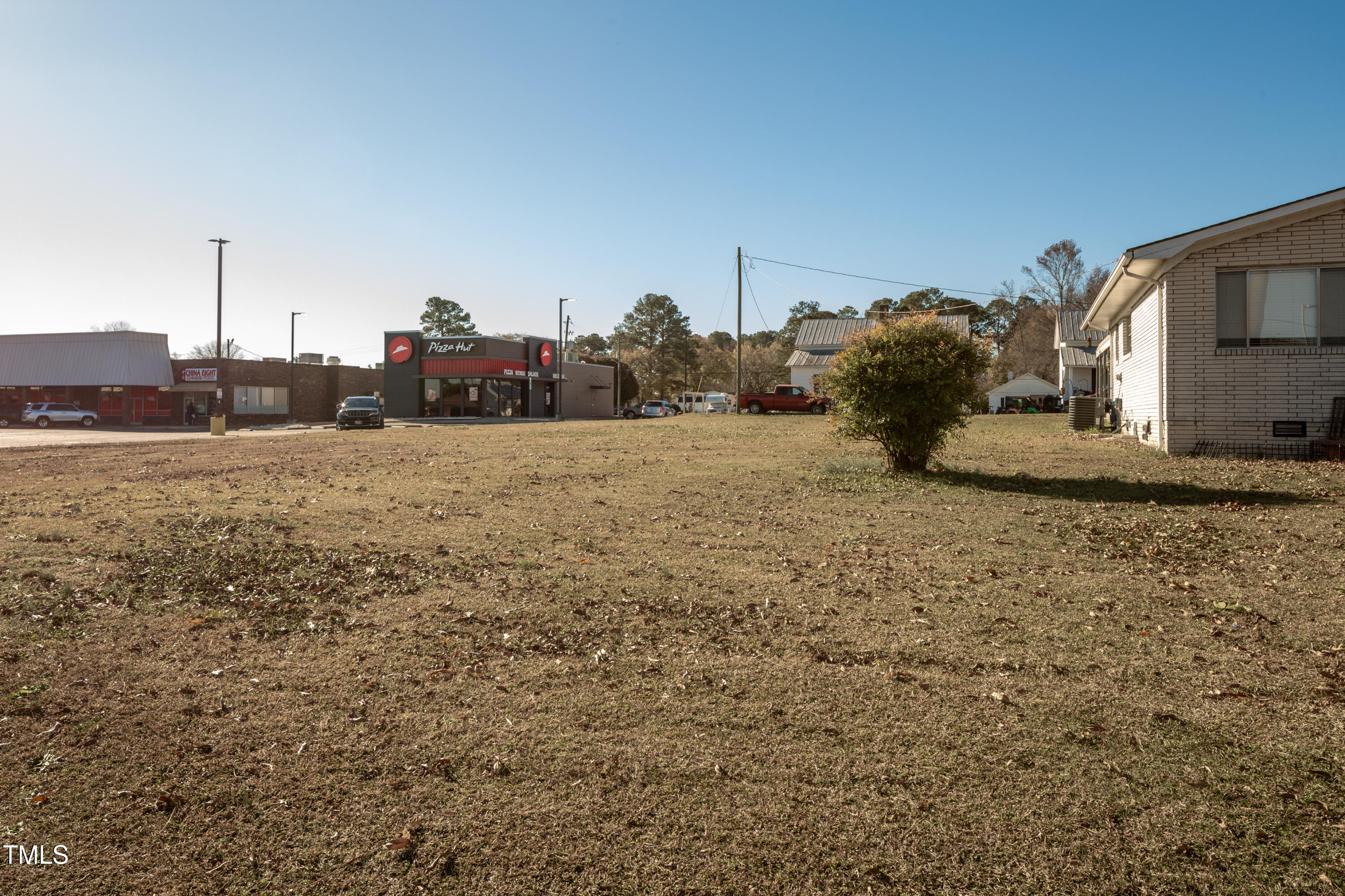 203 S Dunn Street Property Photo 9