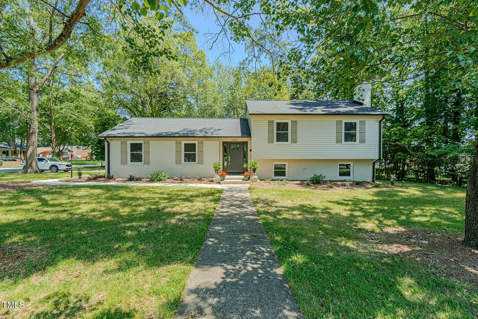 2804 Edgewood Avenue Property Photo 1