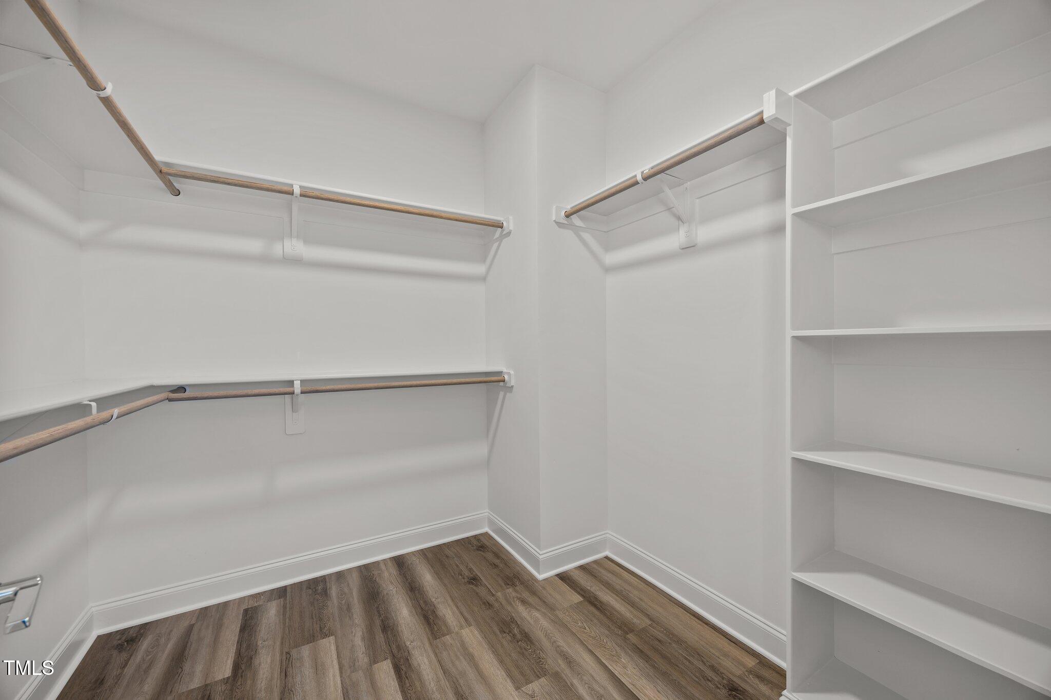 709 Jamescroft Way Property Photo 16