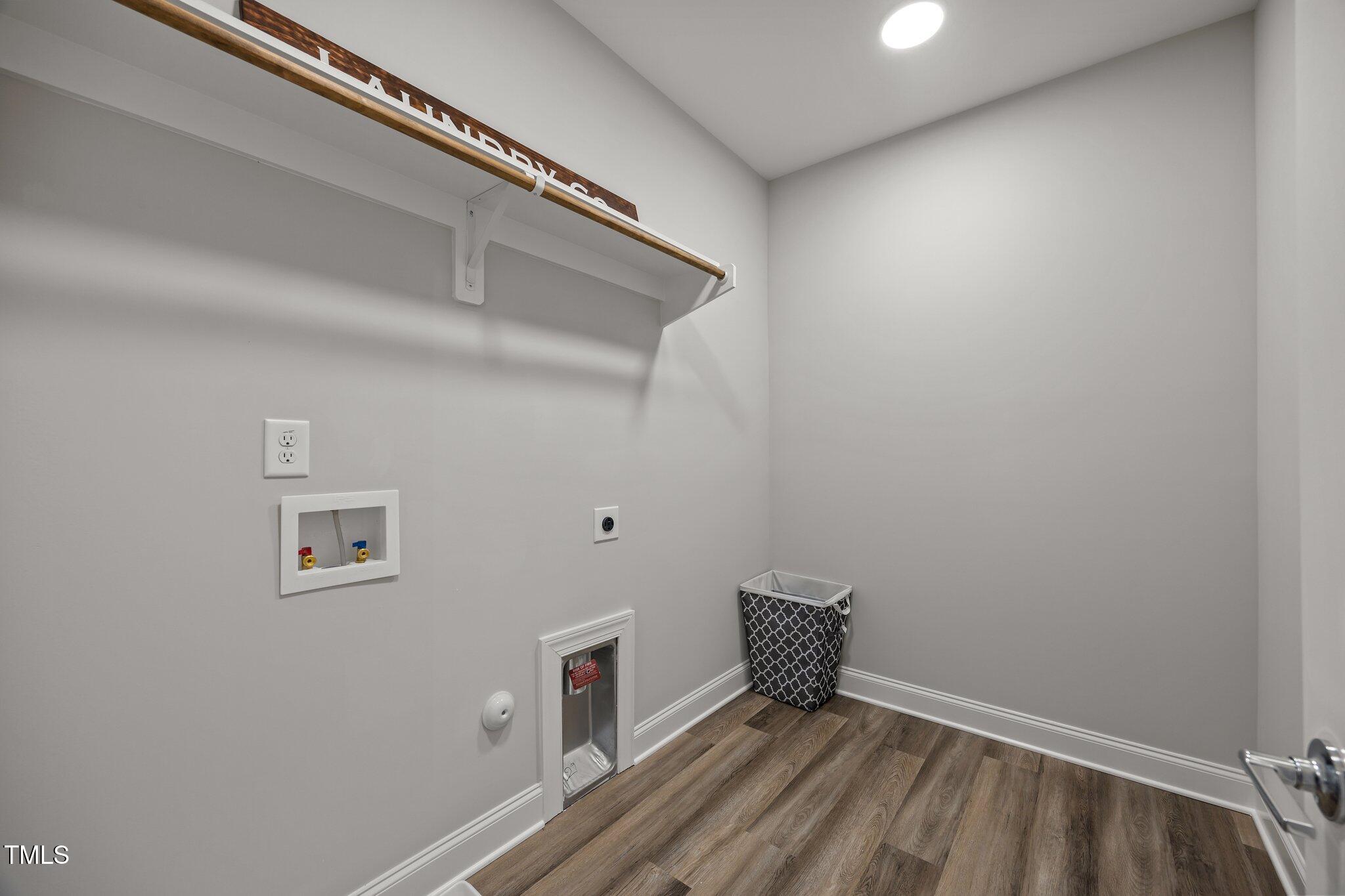 709 Jamescroft Way Property Photo 23