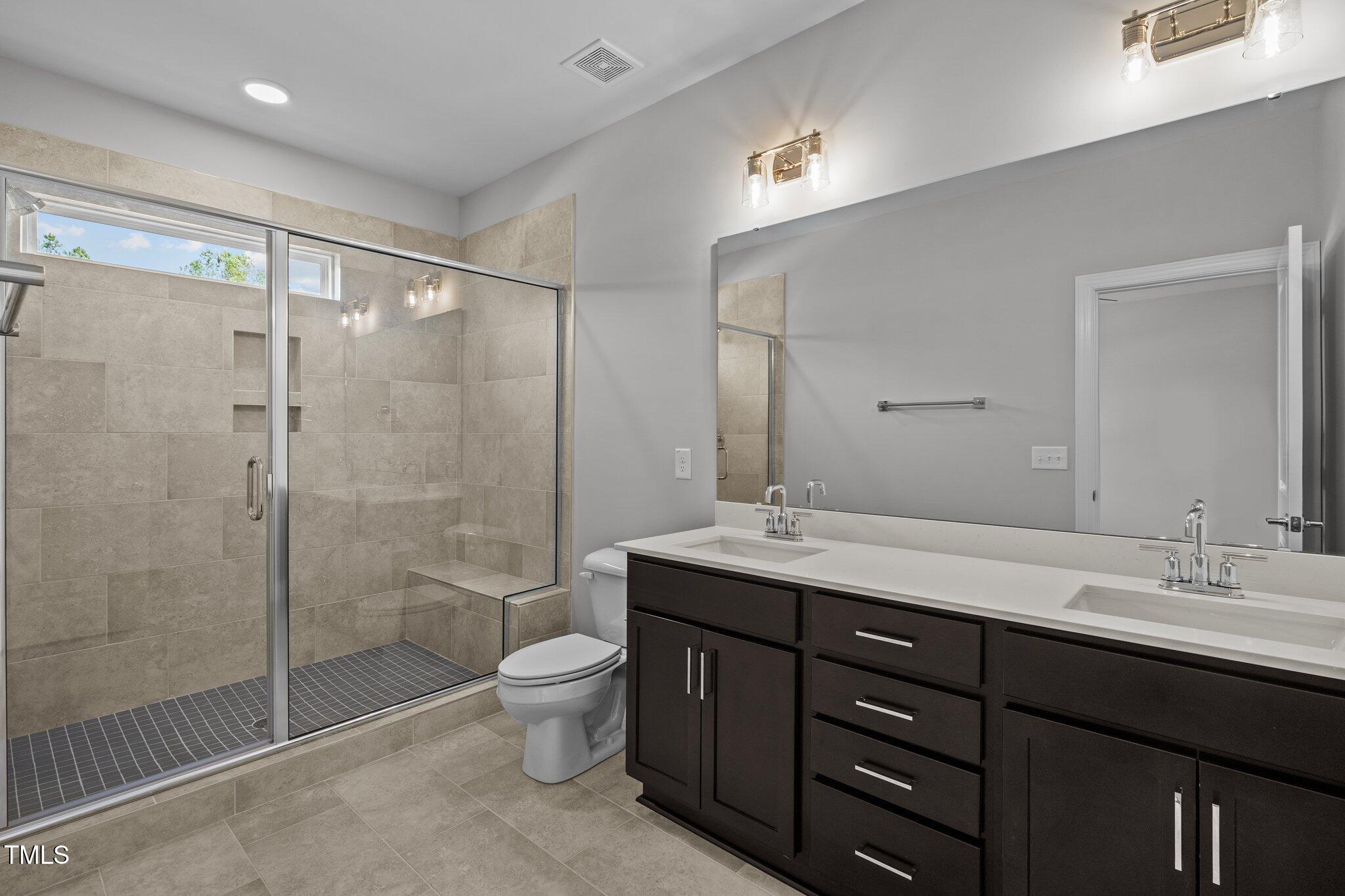 707 Jamescroft Way Property Photo 10
