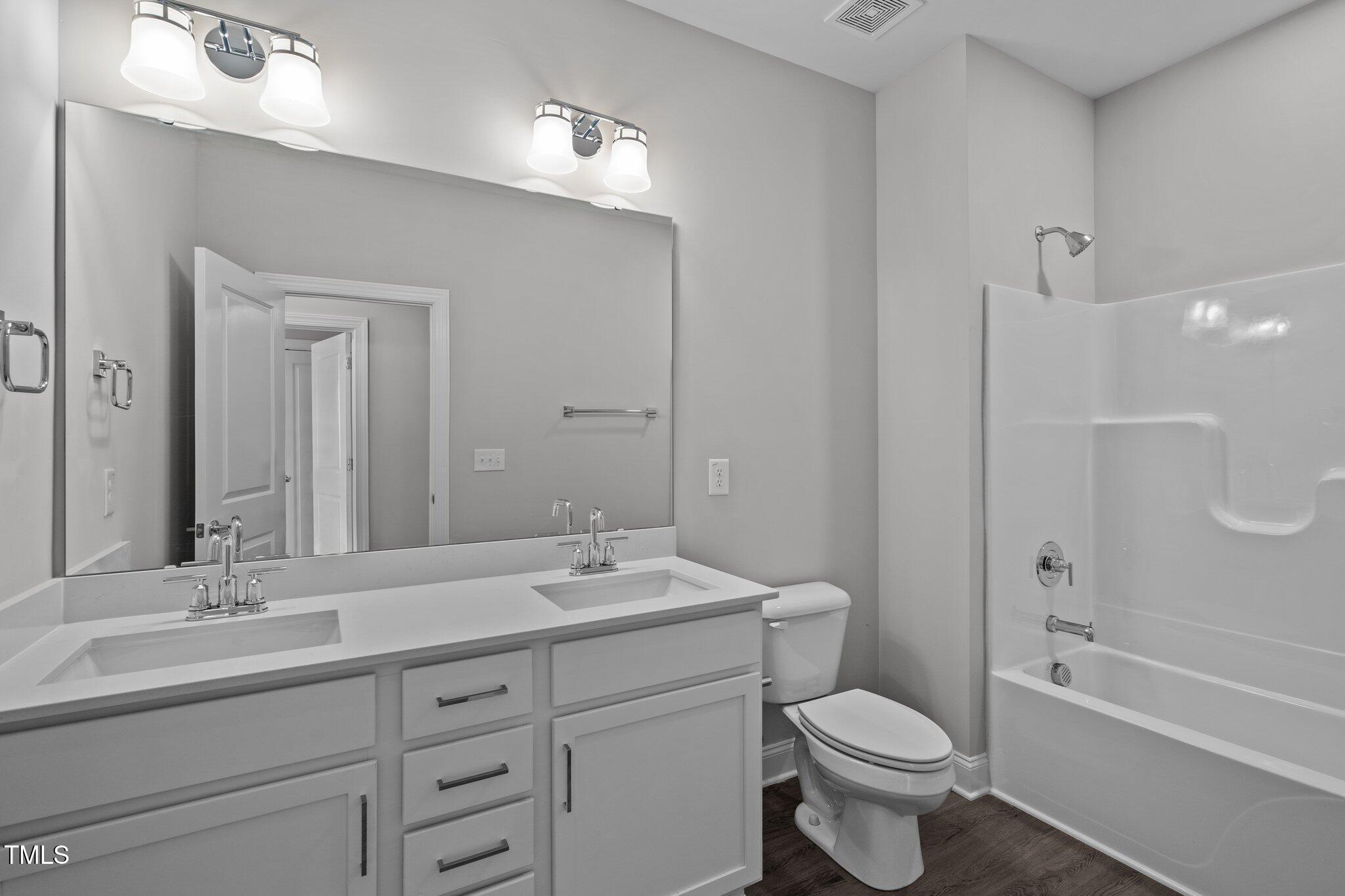707 Jamescroft Way Property Photo 16
