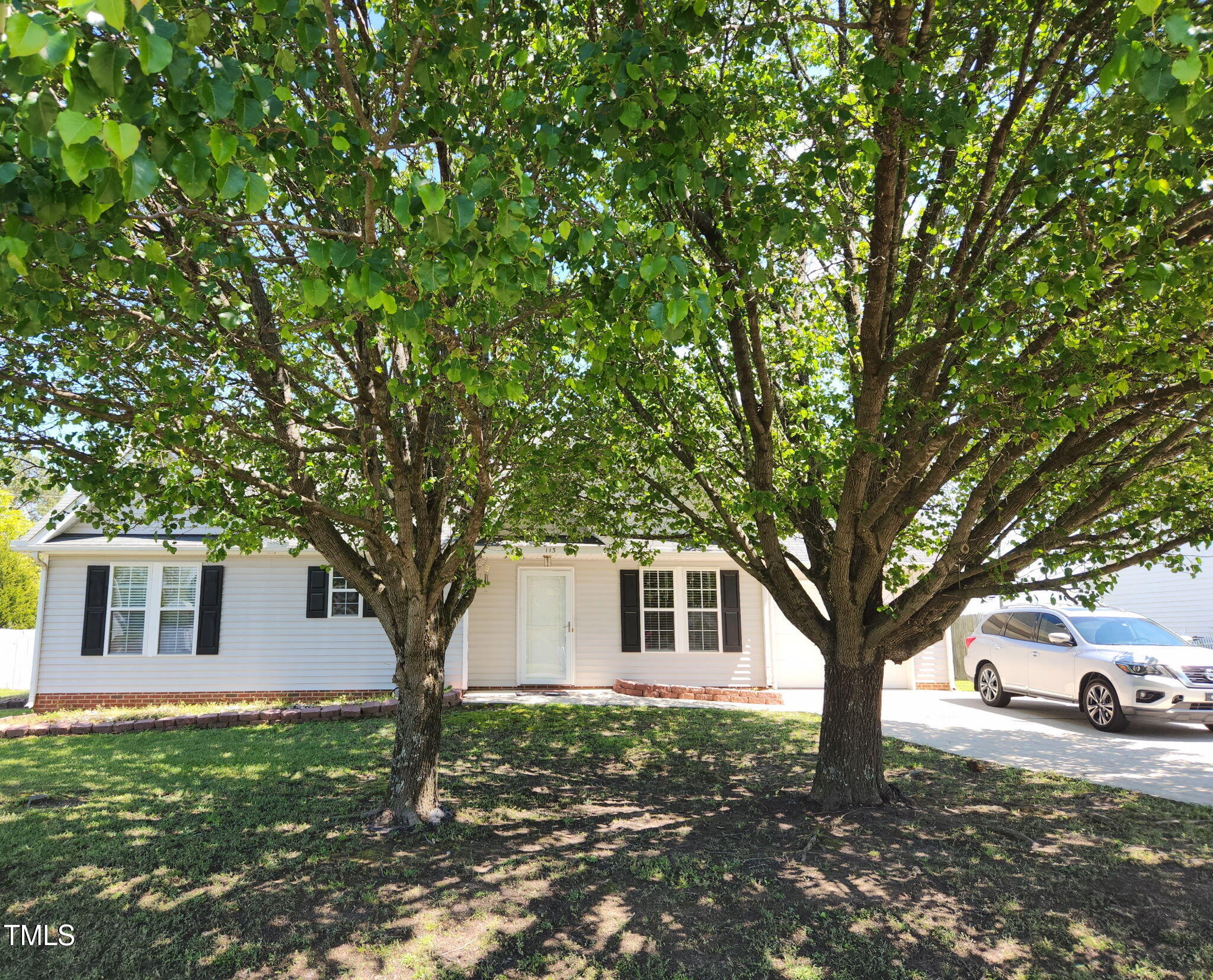 113 S Friars Chase Lane Property Photo 2