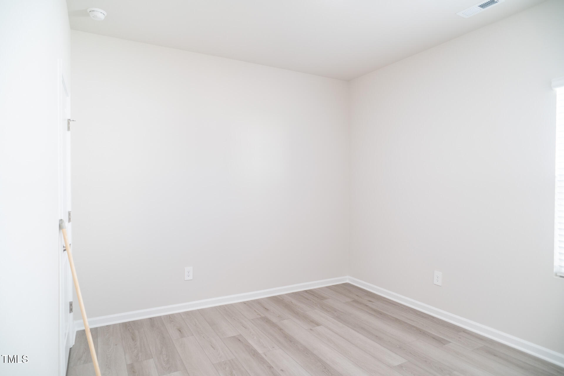 101 White Birch Lane Property Photo 11