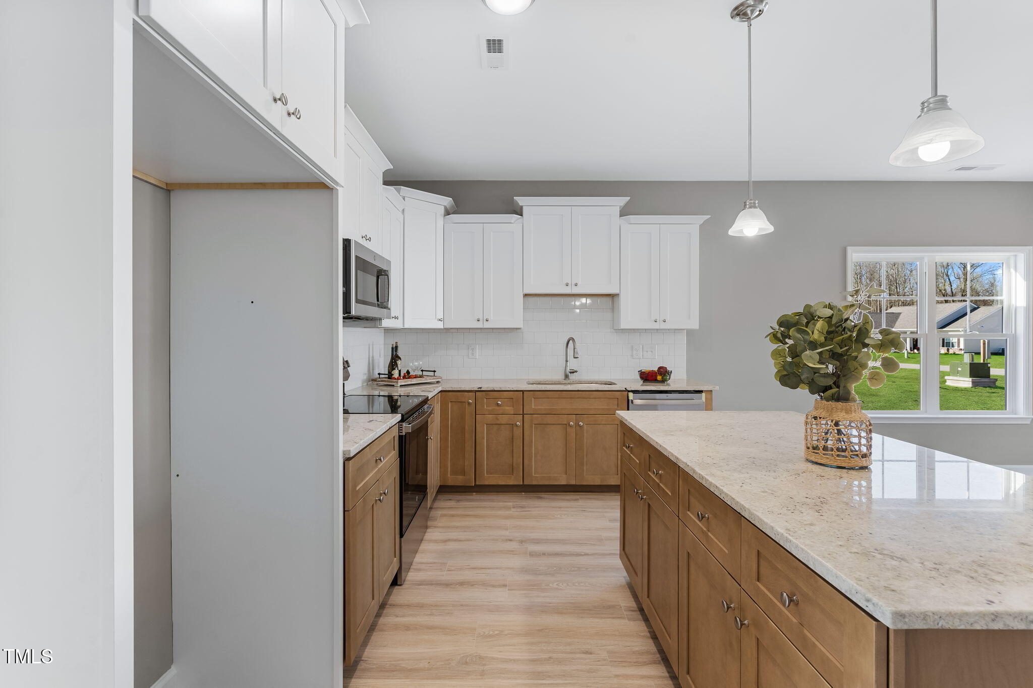 102 Dunbar Hill Drive Property Photo 17