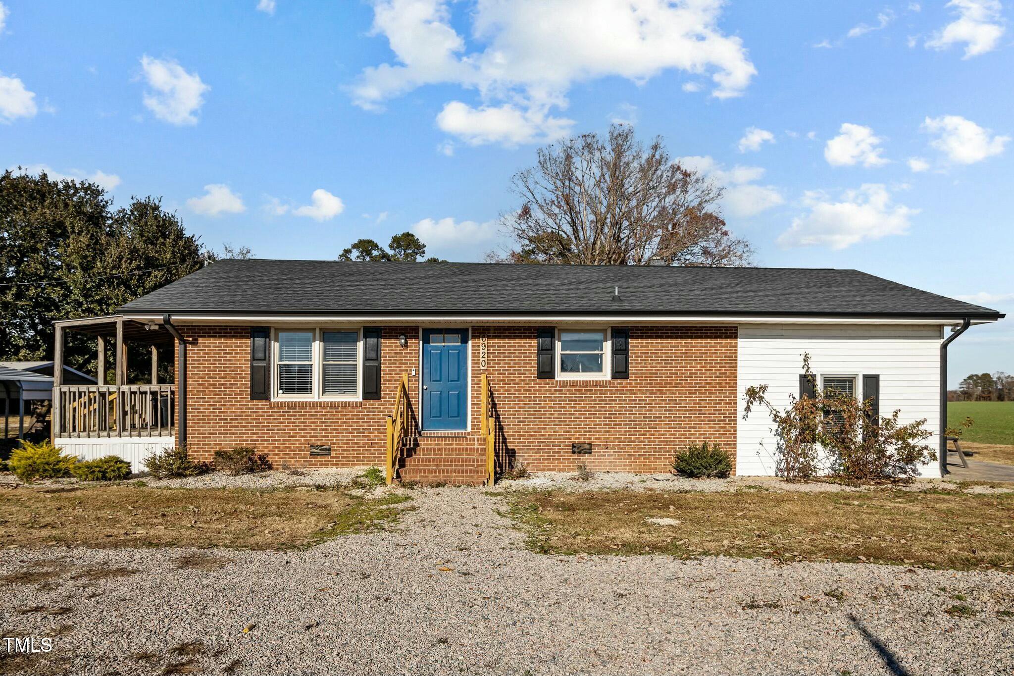 6920 Gourd Branch Road Property Photo 1