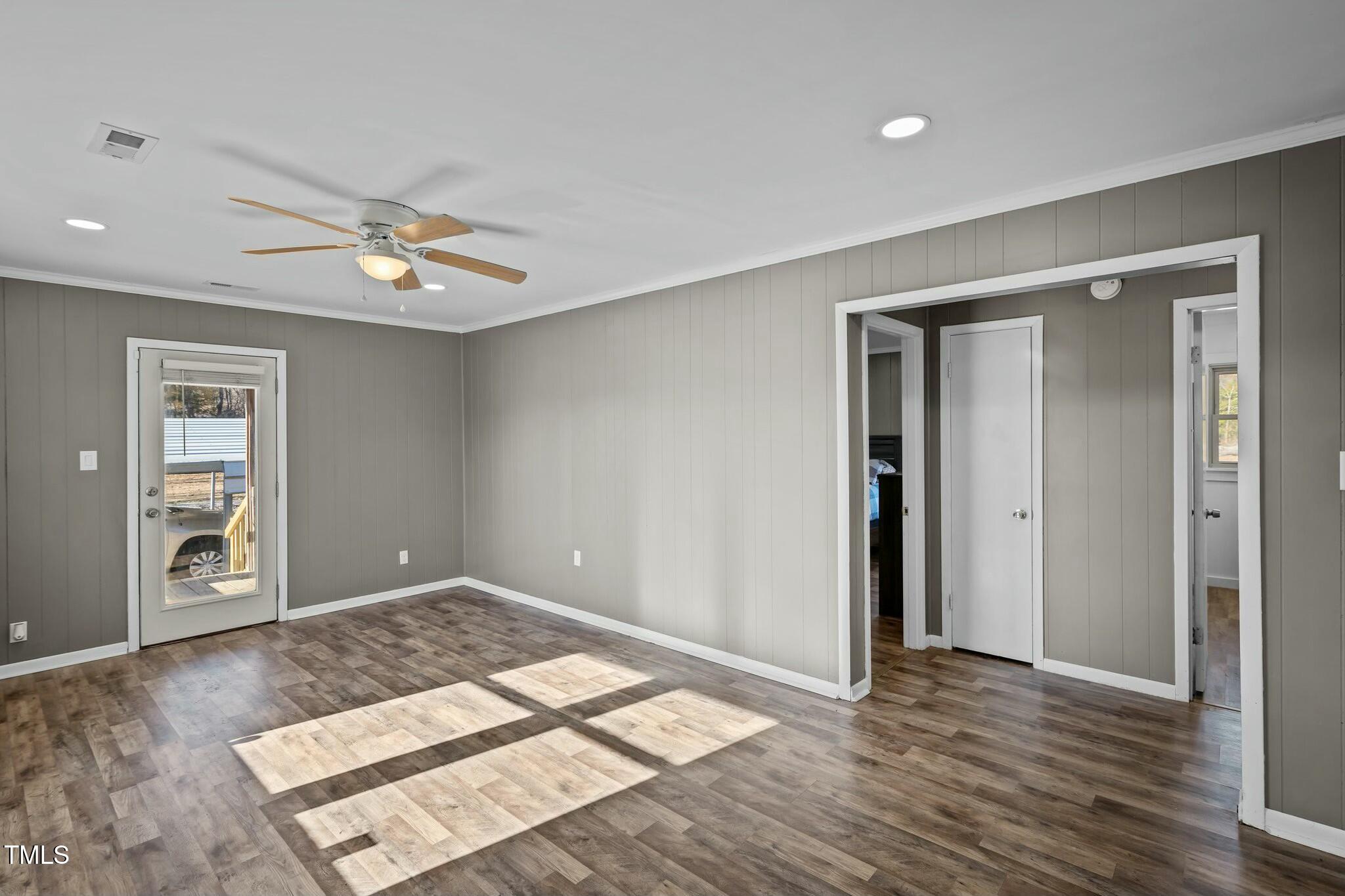 6920 Gourd Branch Road Property Photo 3