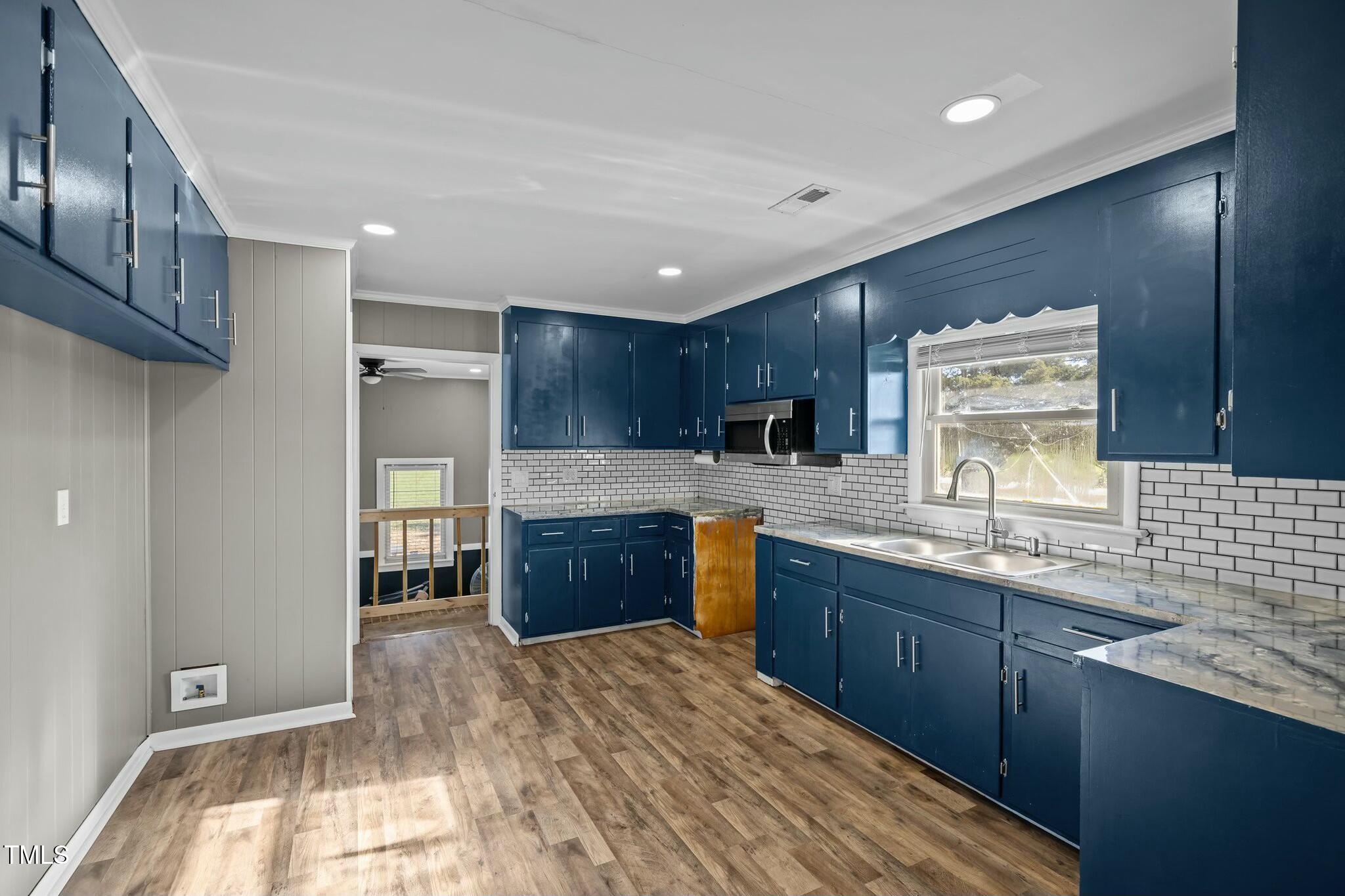 6920 Gourd Branch Road Property Photo 4