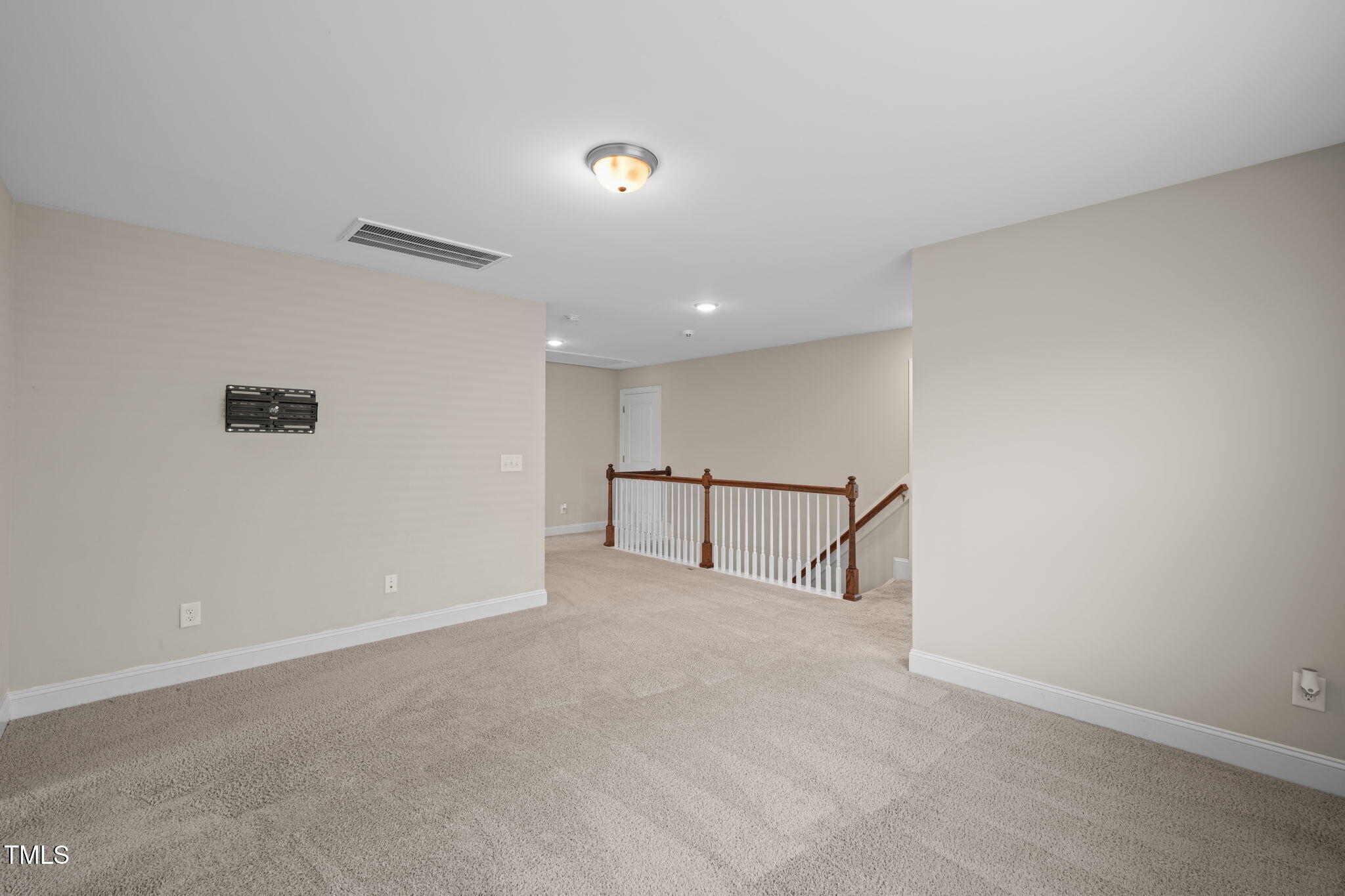 111 Laporte Path Property Photo 18