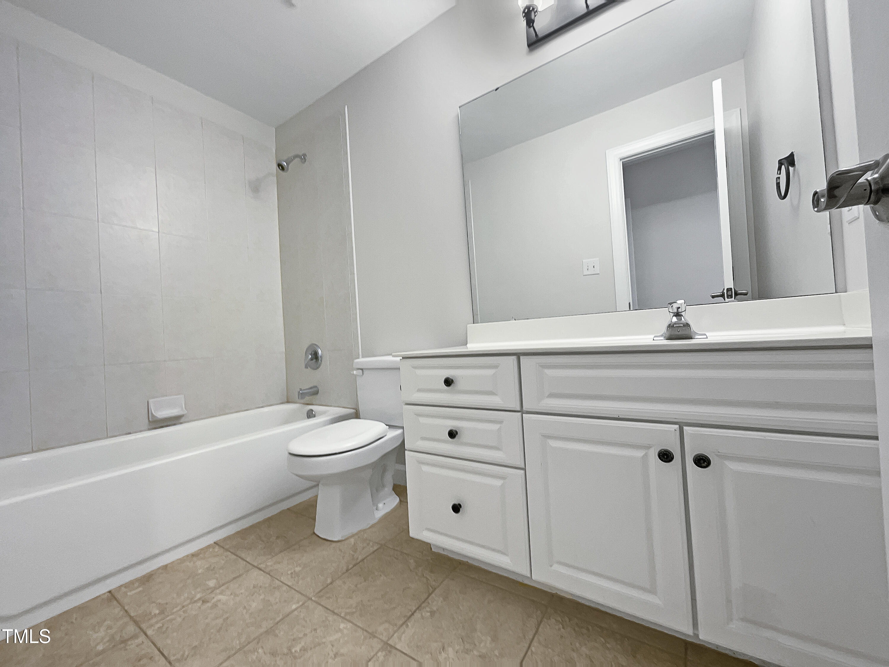 4700 Linaria Lane Property Photo 15