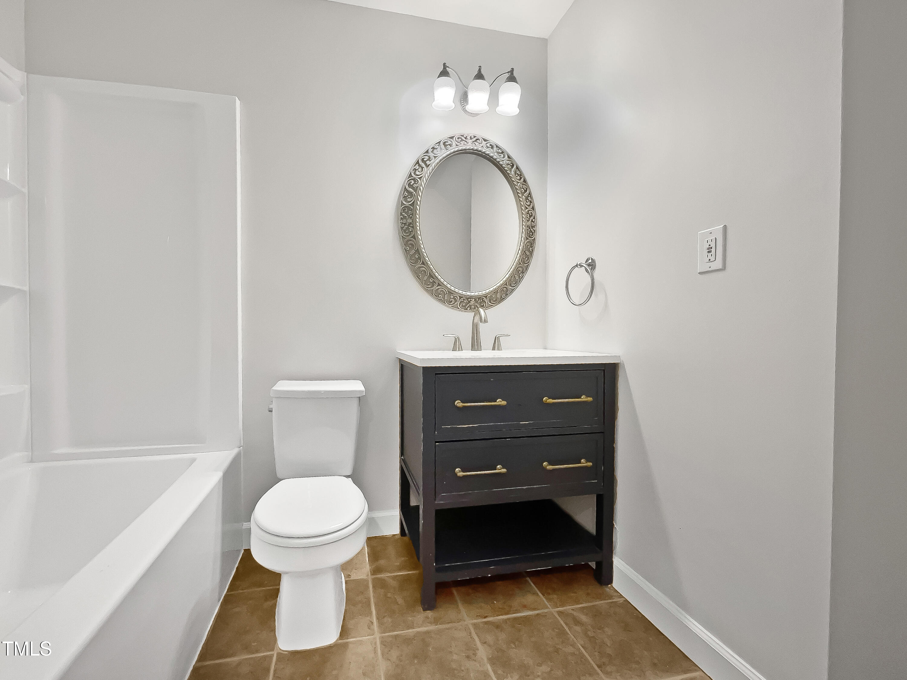 4700 Linaria Lane Property Photo 17