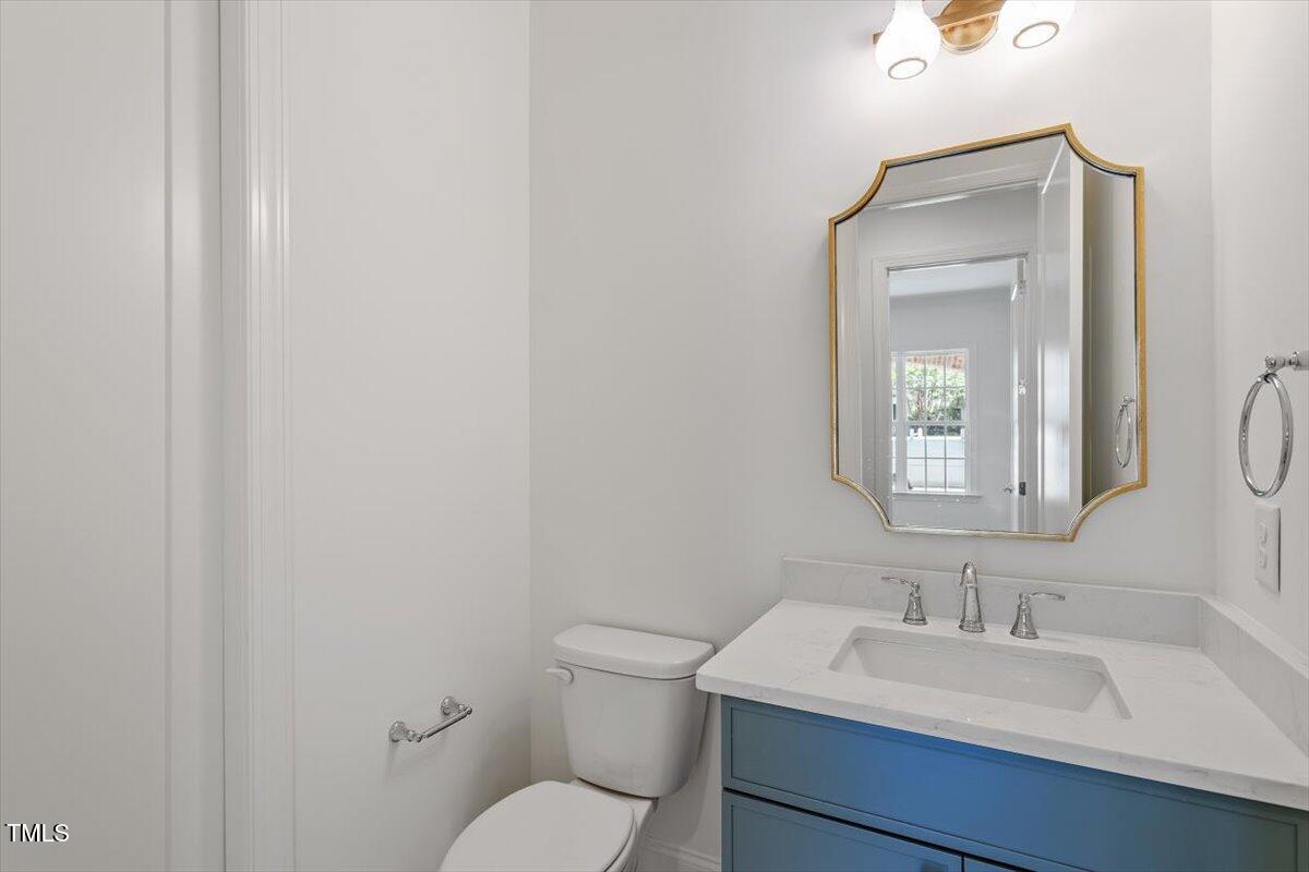 3302.5 Hall Place Property Photo 29