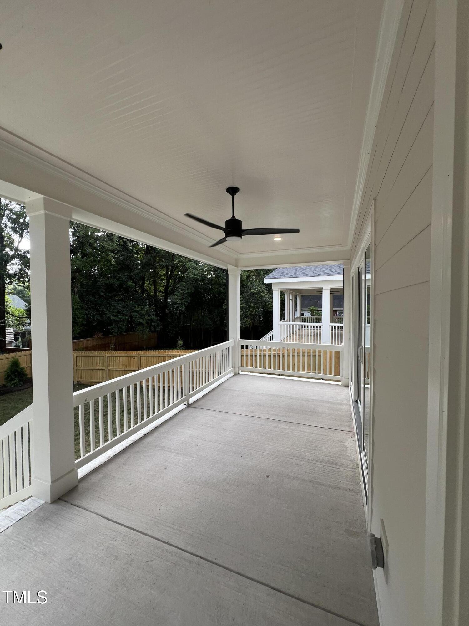 3302.5 Hall Place Property Photo 47