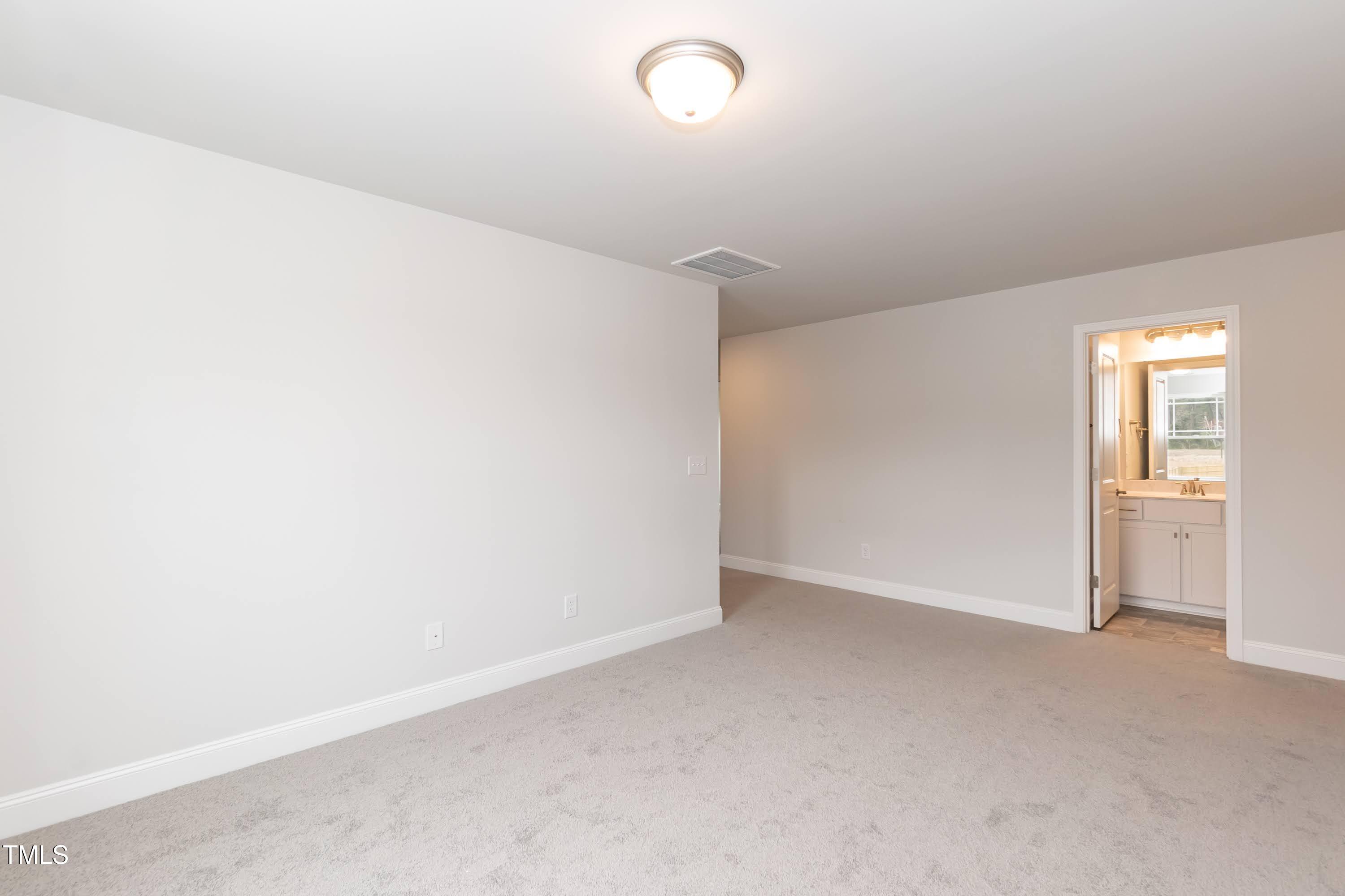 68 Northwood Drive Property Photo 29