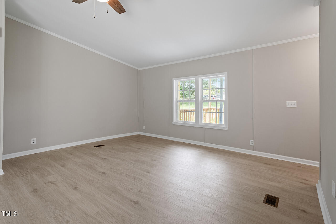 123 Falling Tree Road Property Photo 5