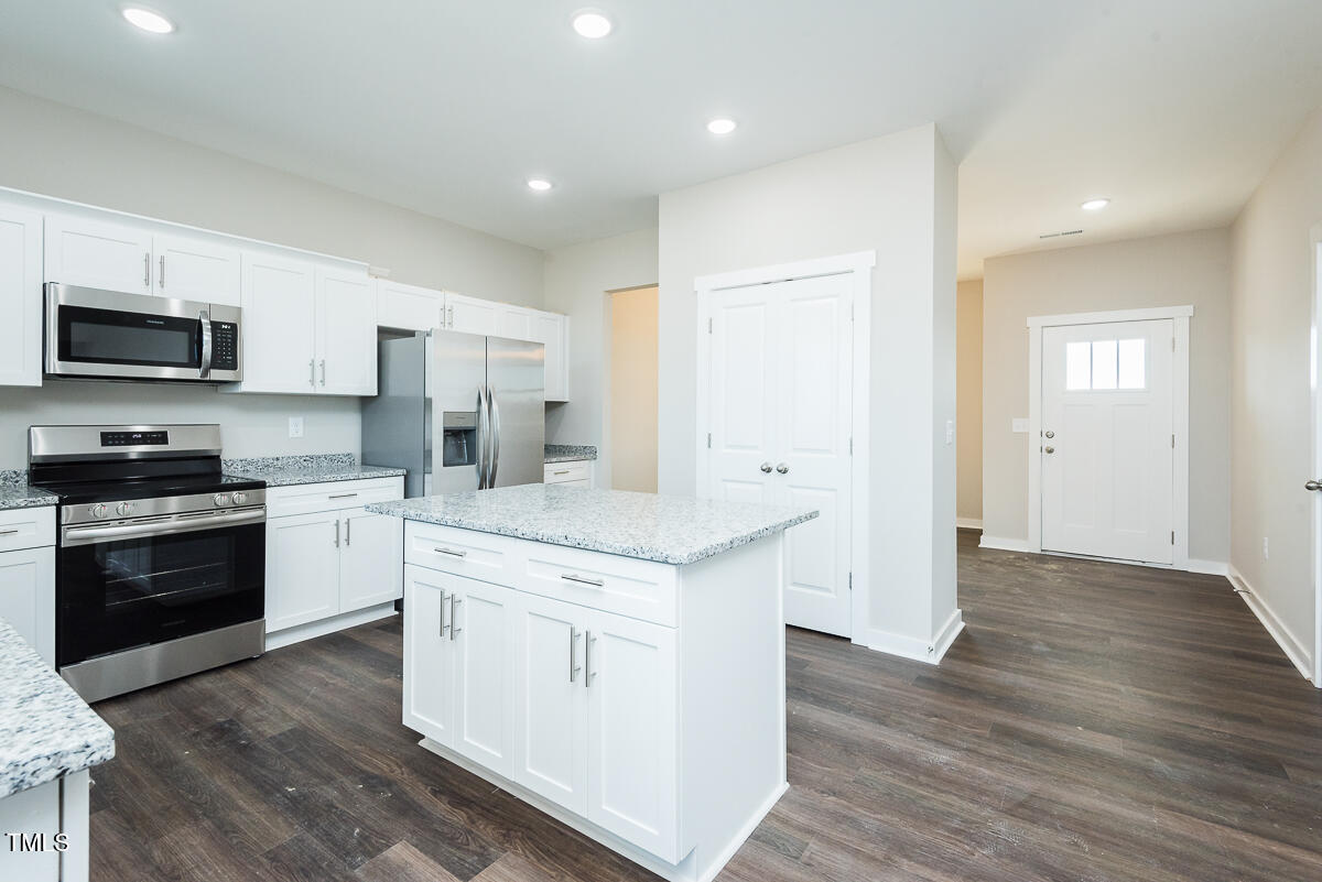 4055 Pope Farm Road Property Photo 7
