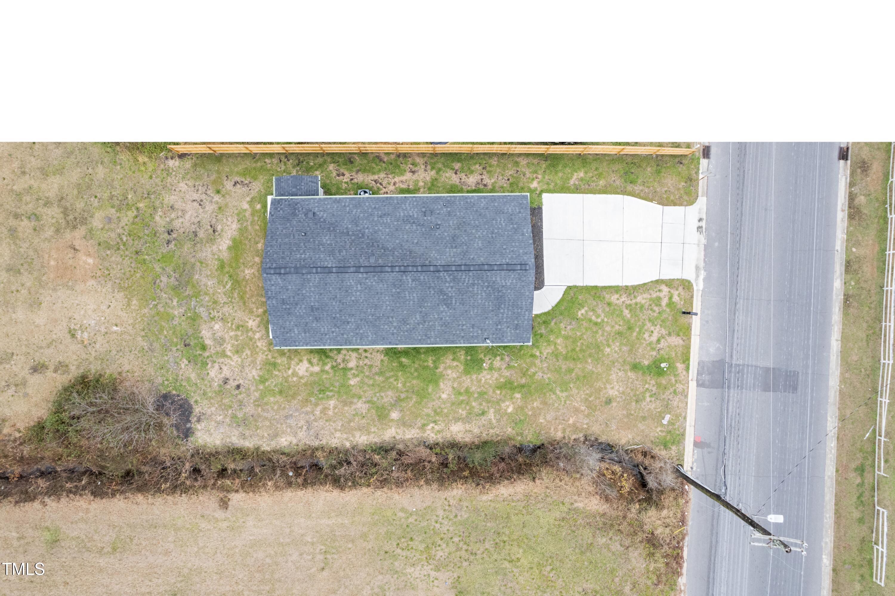 101 E Hooks River Road Property Photo 28