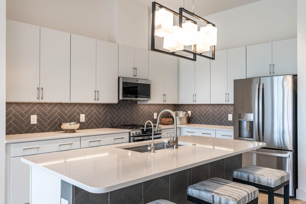 120 Mosaic Boulevard # 307 Property Photo 9