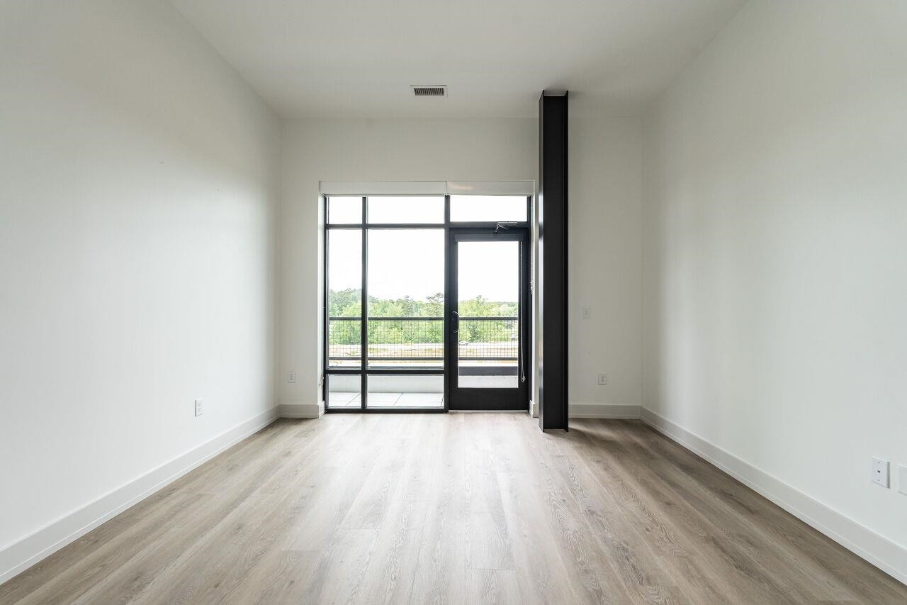 120 Mosaic Boulevard # 307 Property Photo 19